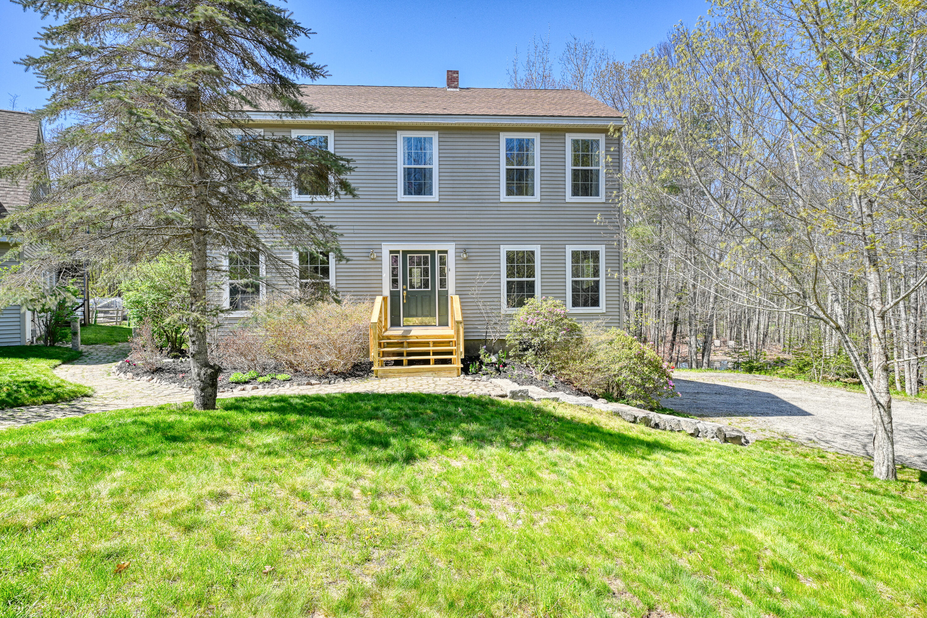 40 Meadow Drive