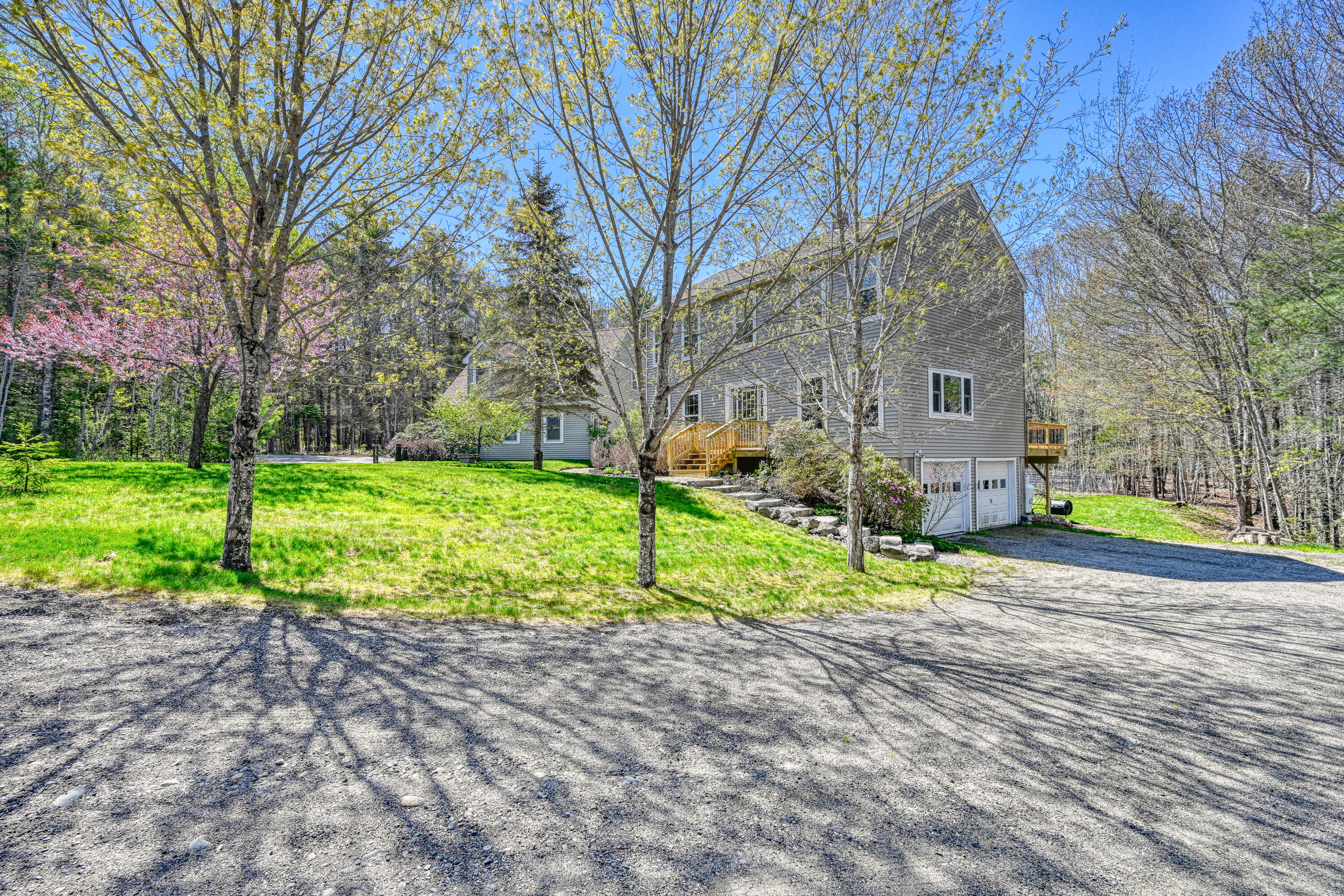 40 Meadow Drive