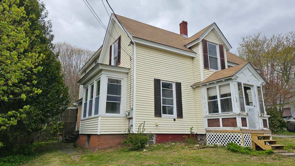 Photo of 35 Bridge Street, Topsham, ME 04086 (MLS # 1668709)