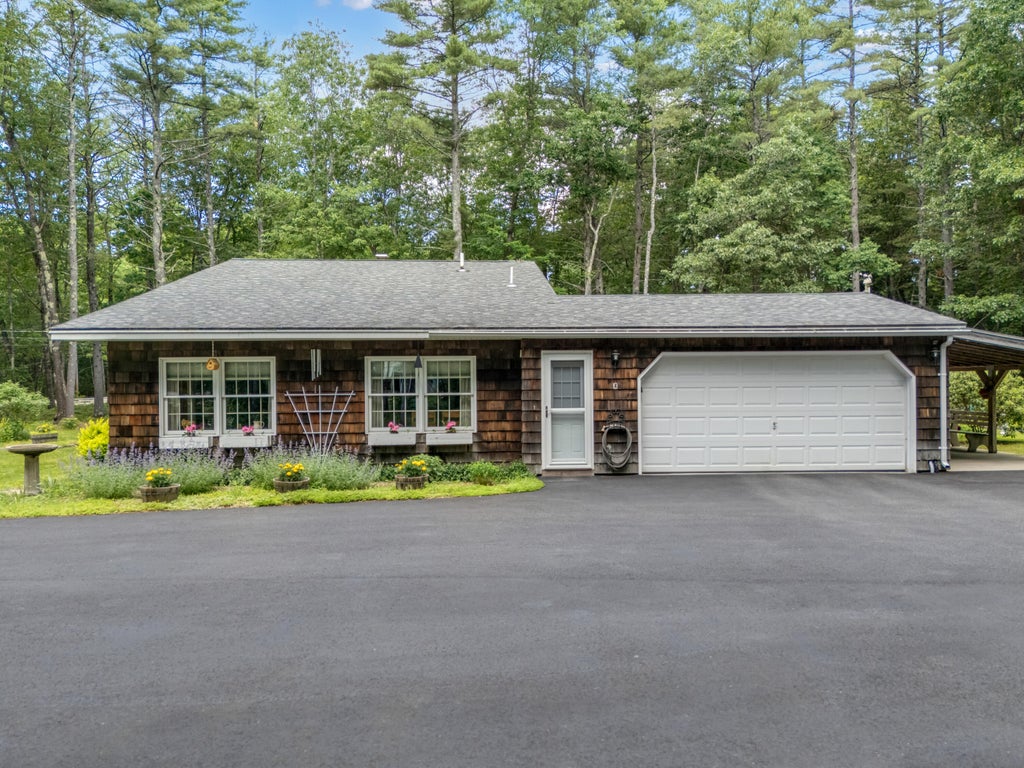 Photo of 167 Mayberry Road, Gray, ME 04039 (MLS # 1668284)