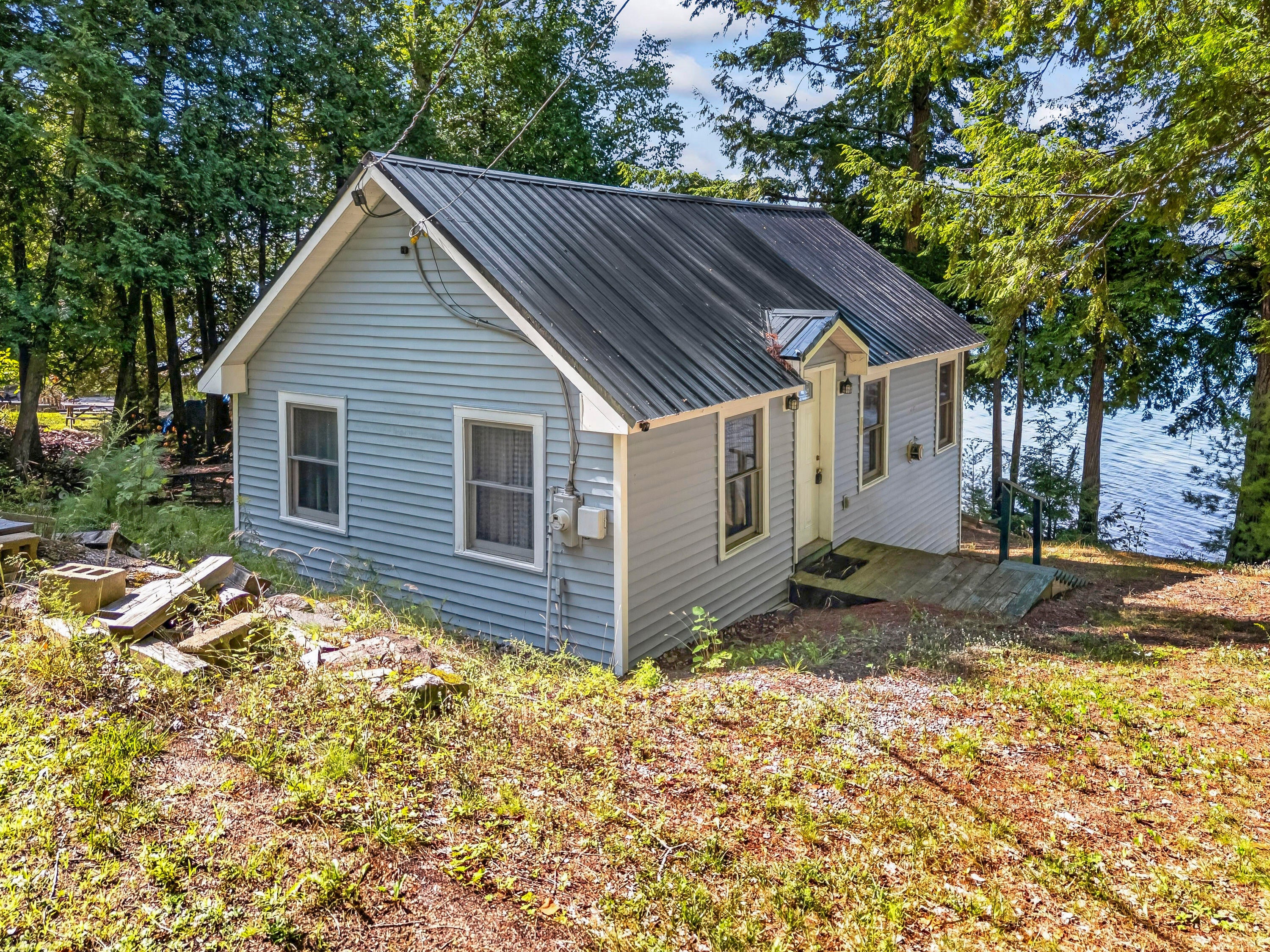 20 Pondview Court