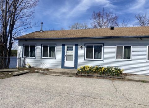 Photo of 8 Emery Corner Road, Limerick, ME 04048 (MLS # 1655282)