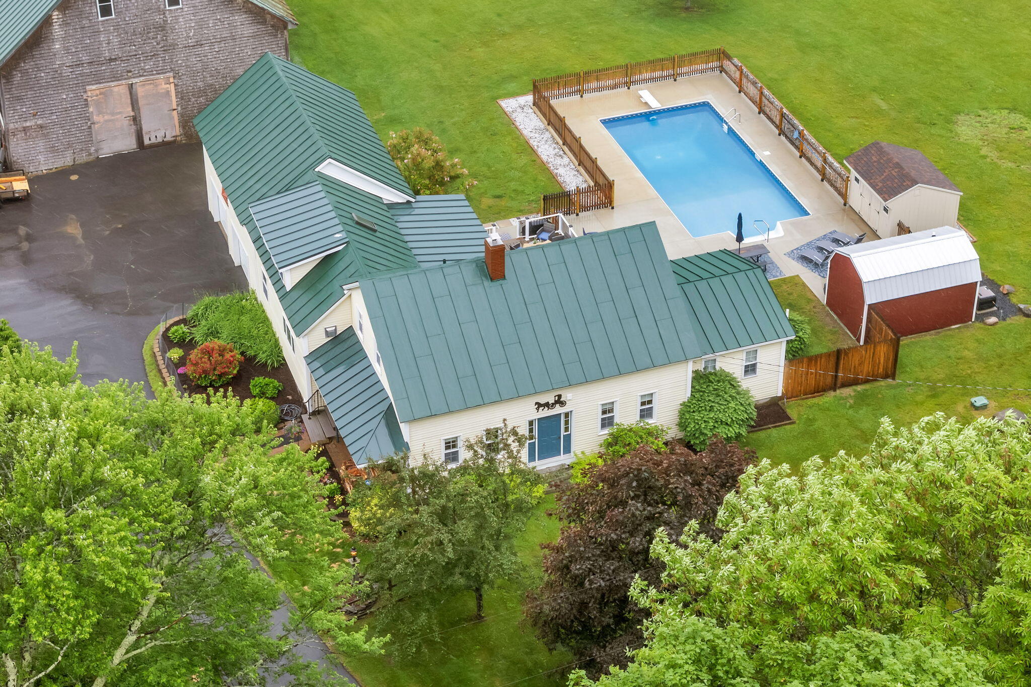 219 Middle Road
