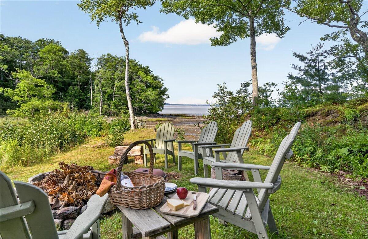 138 Bayside Road