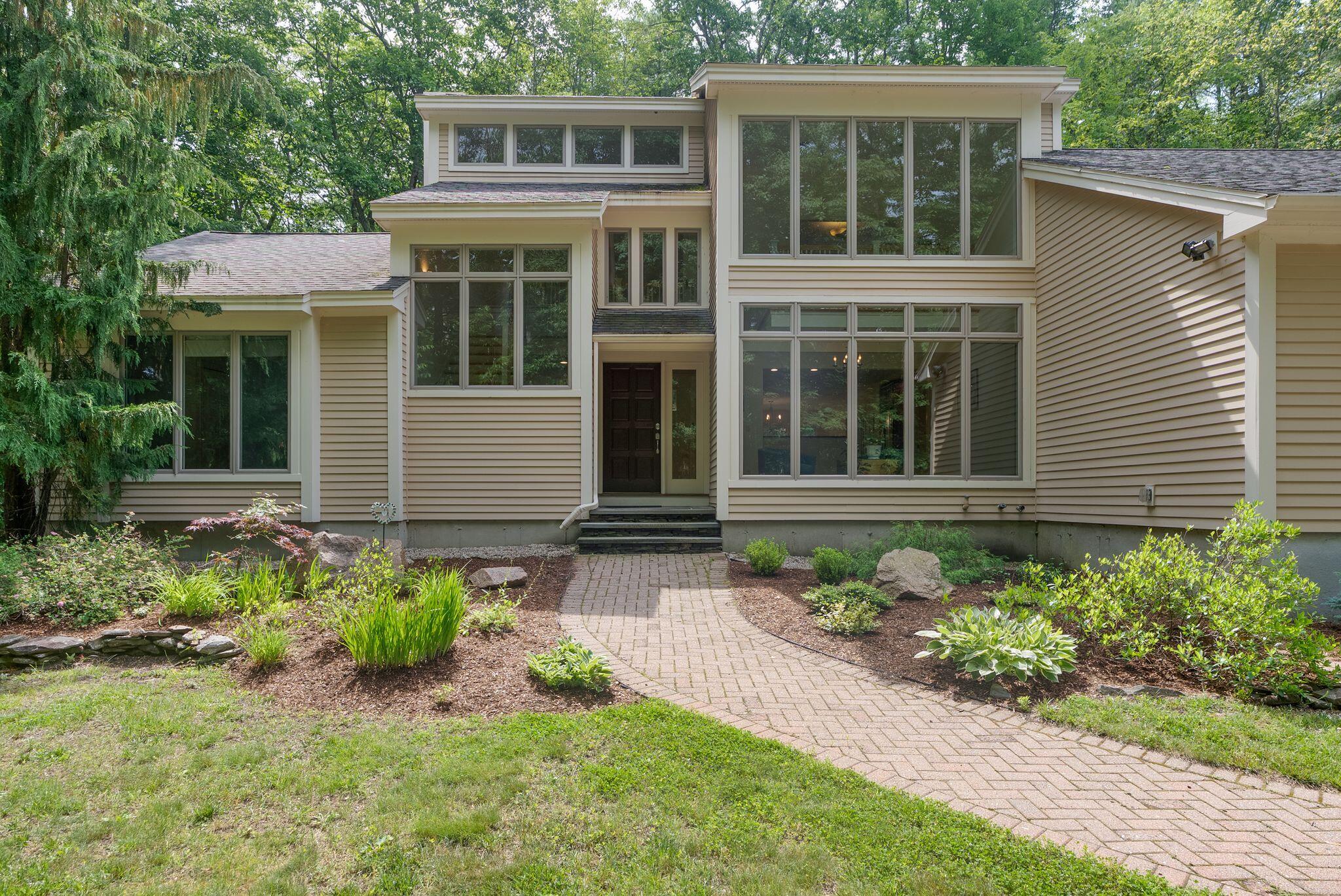 2 Wander Hill Road