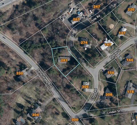 Photo of 281 Clyde Road, Bangor, ME 04401 (MLS # 1667881)