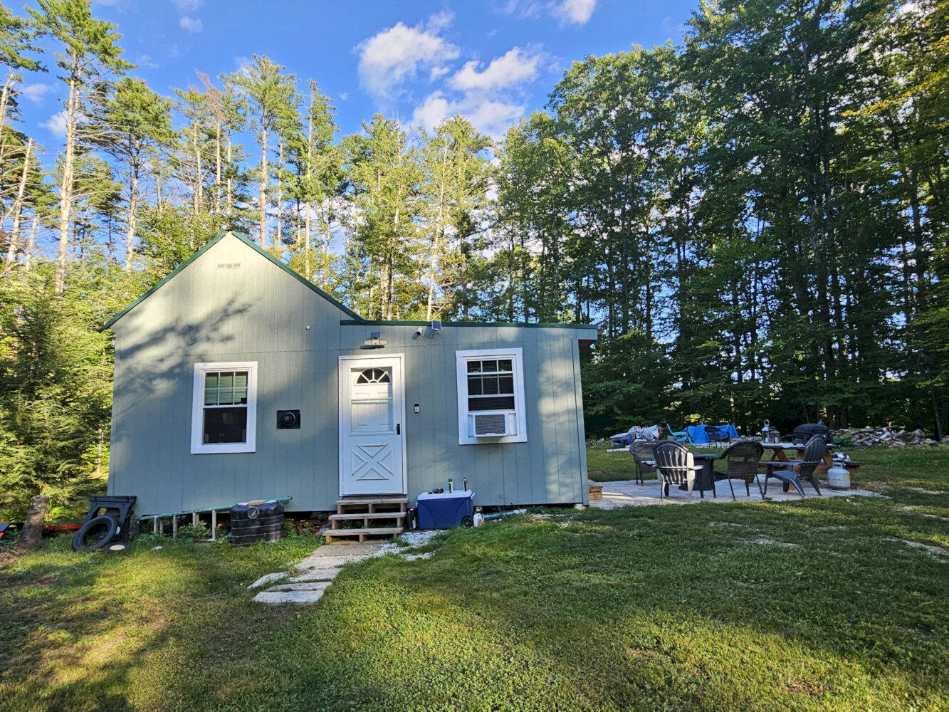 8 Sandy River Road