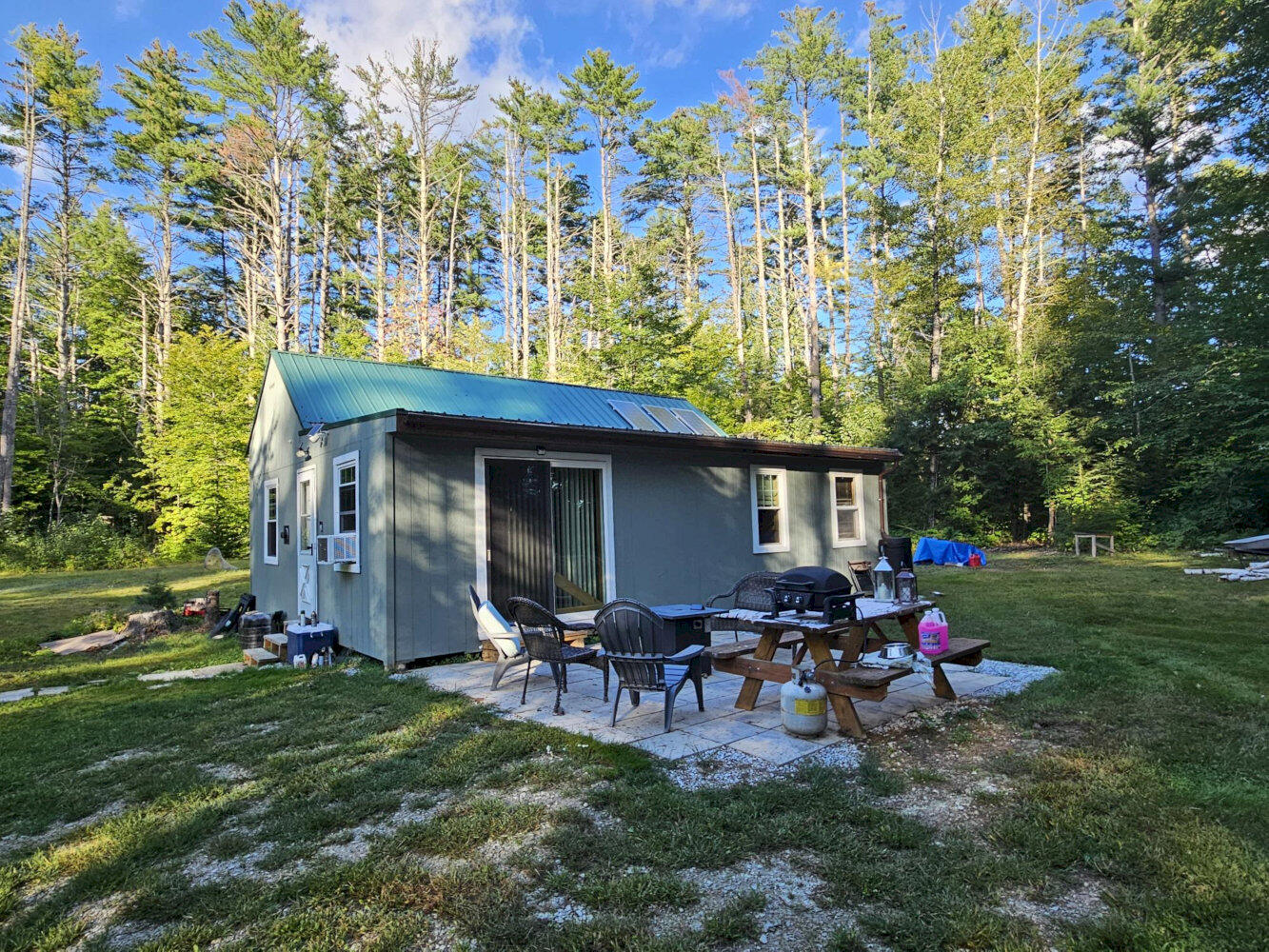 8 Sandy River Road