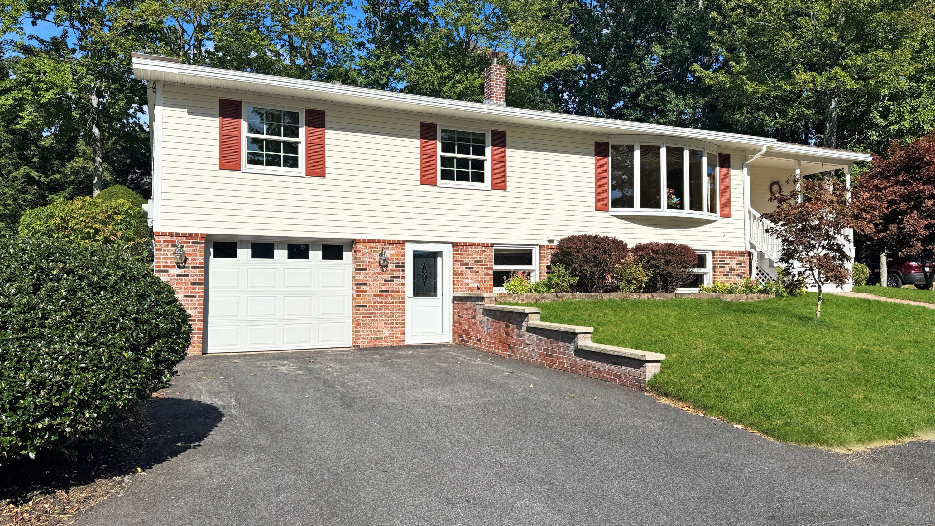13 Guillemette Street