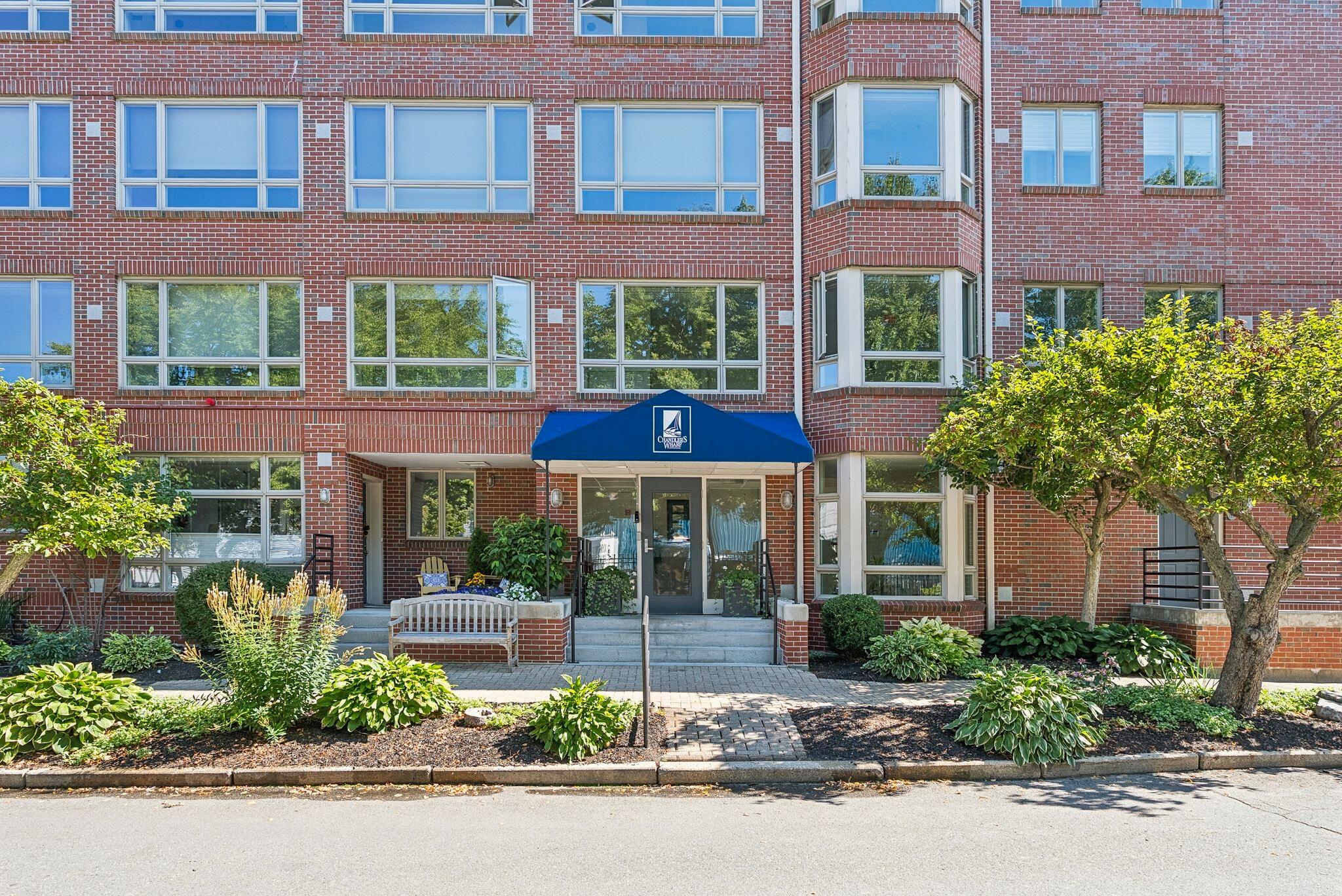 716 Chandler's Wharf 716