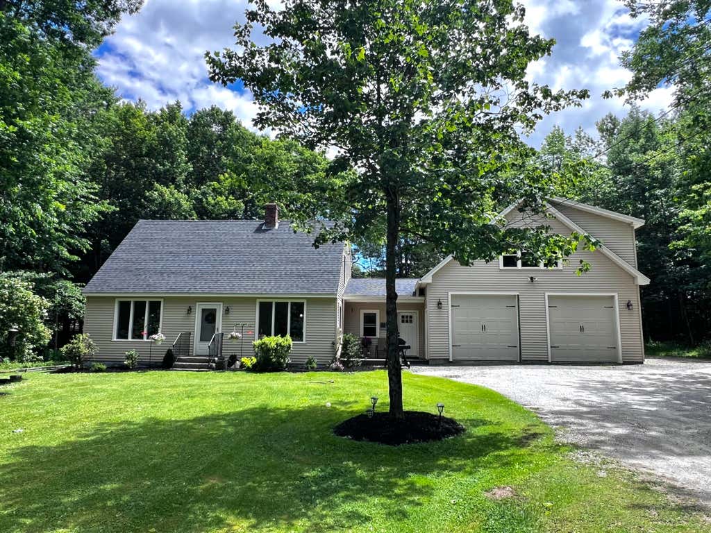 Photo of 497 Allen Road, Pownal, ME 04069 (MLS # 1668659)