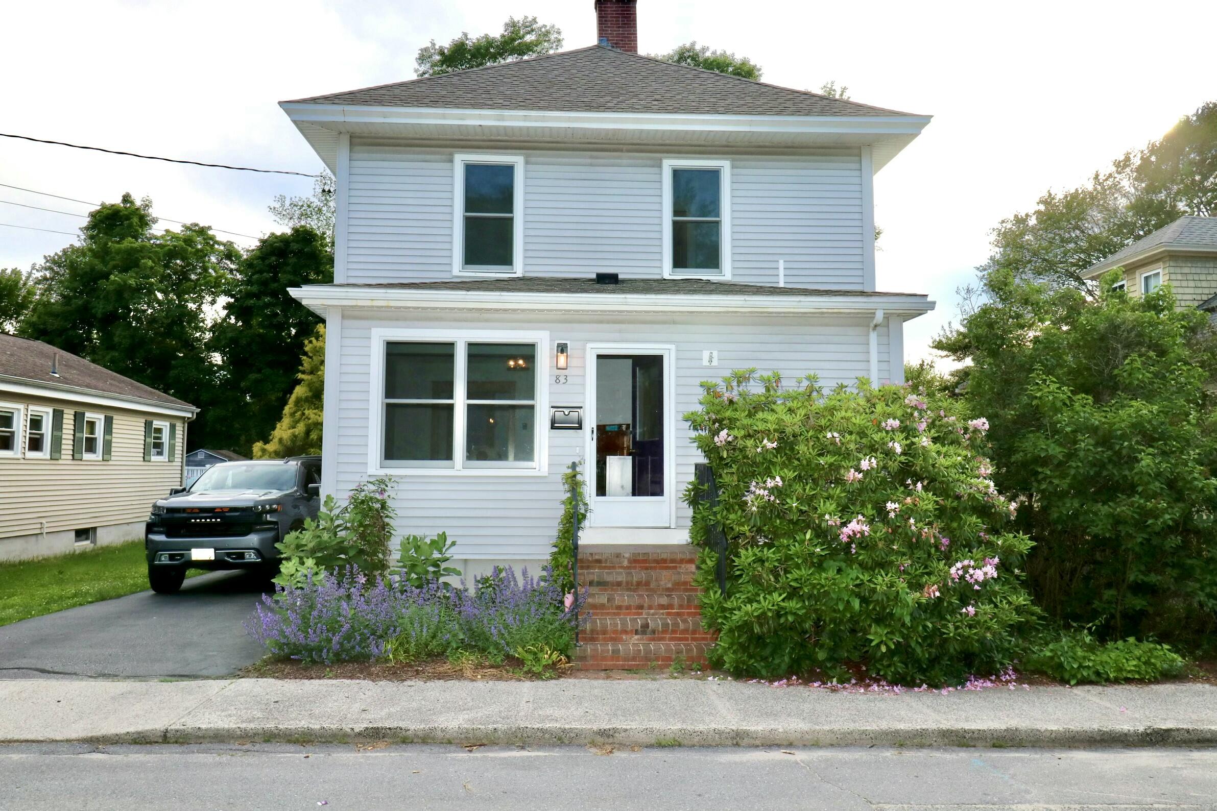 83 S Richland Street
