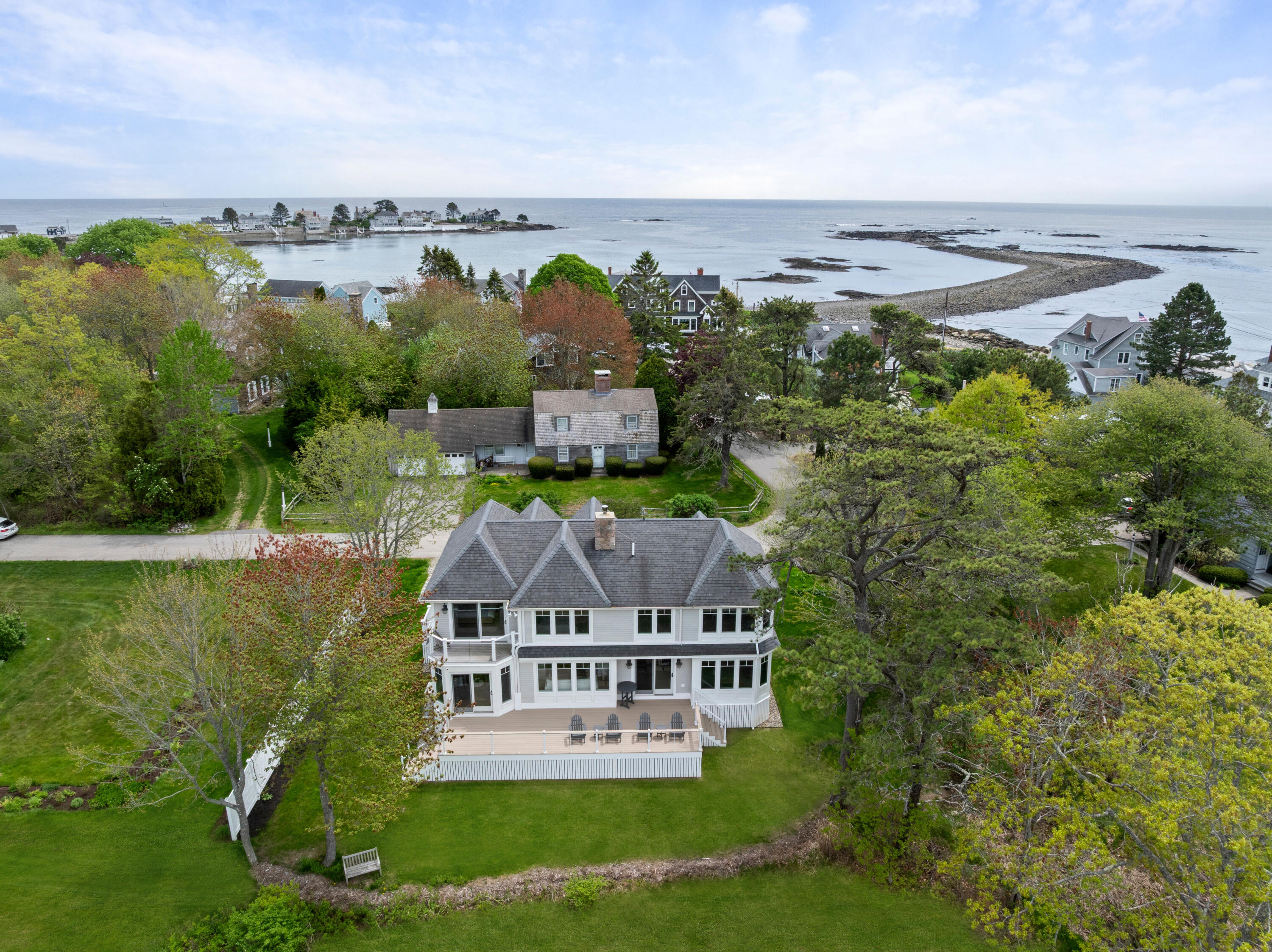 4 Robie Road