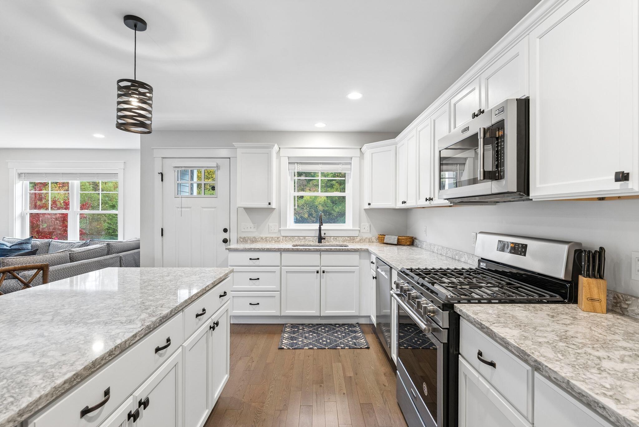 11 Kings Highway B