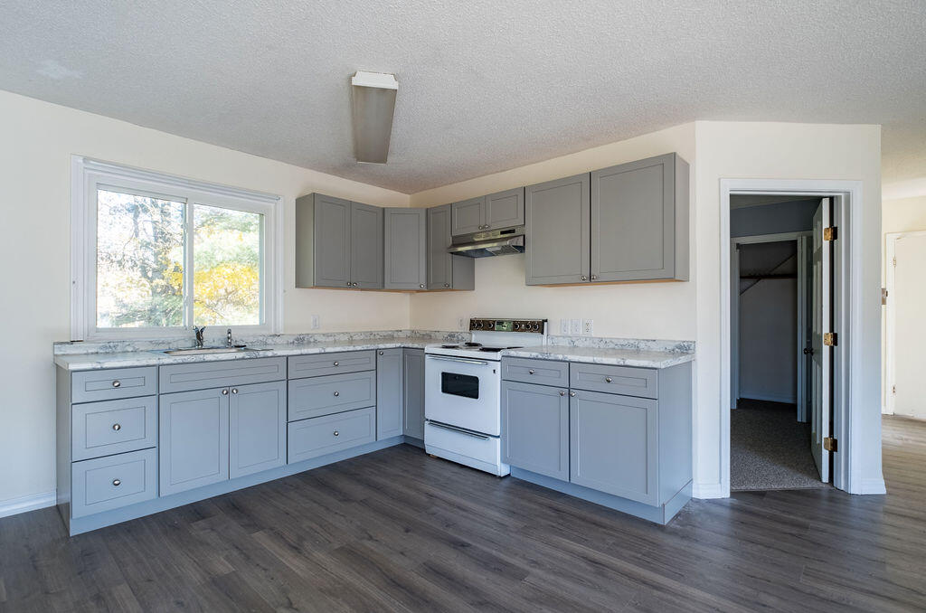 415 Bath Road