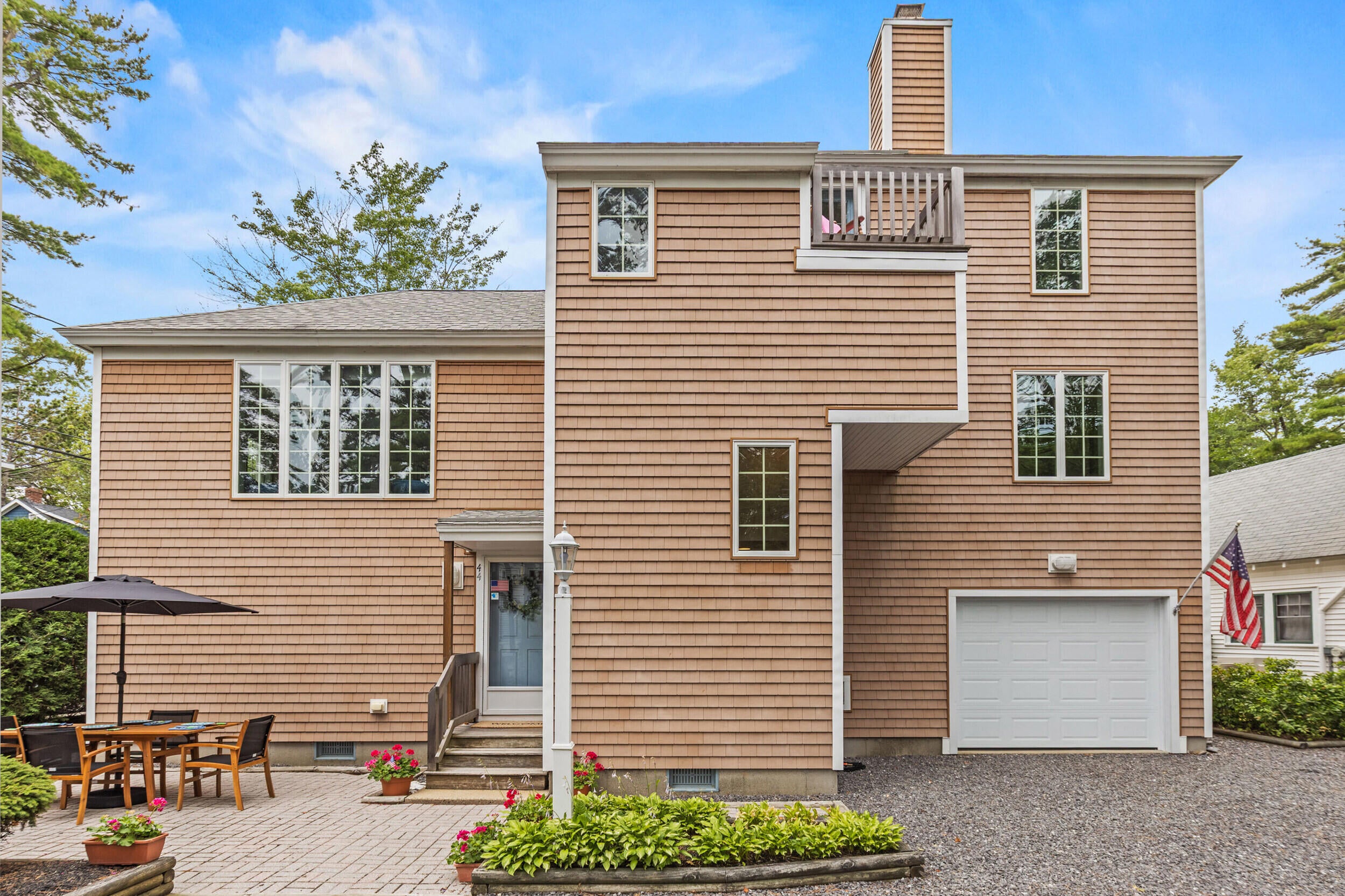 44 Seaside Avenue