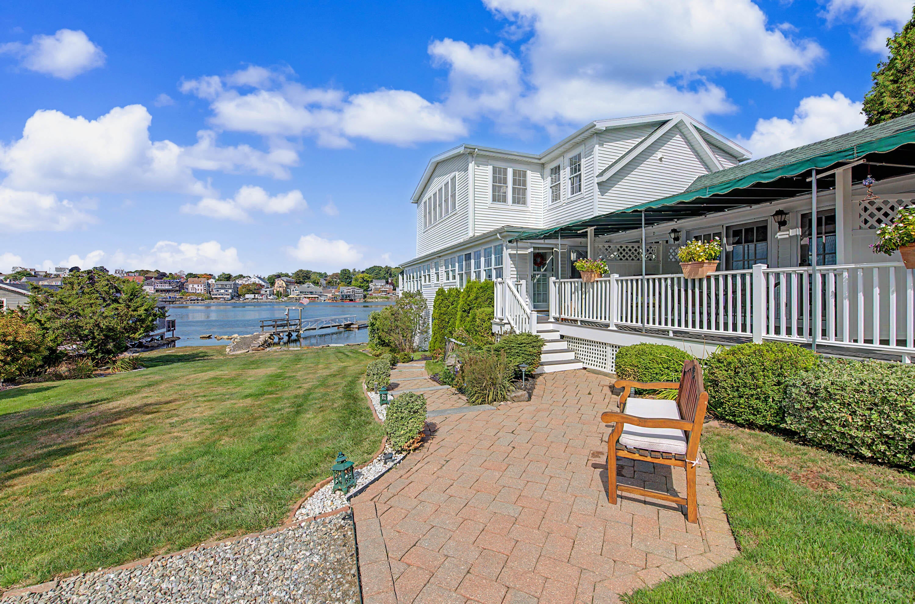 15 Atlantic Avenue C