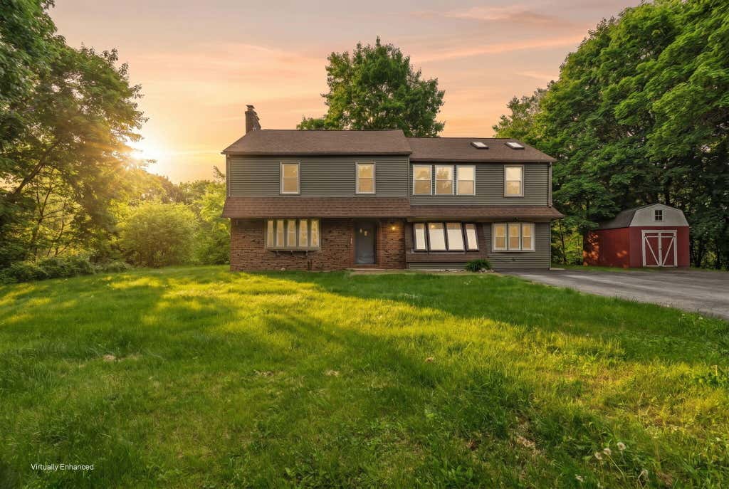 Photo of 39 Manning Avenue, Lewiston, ME 04240 (MLS # 1667196)