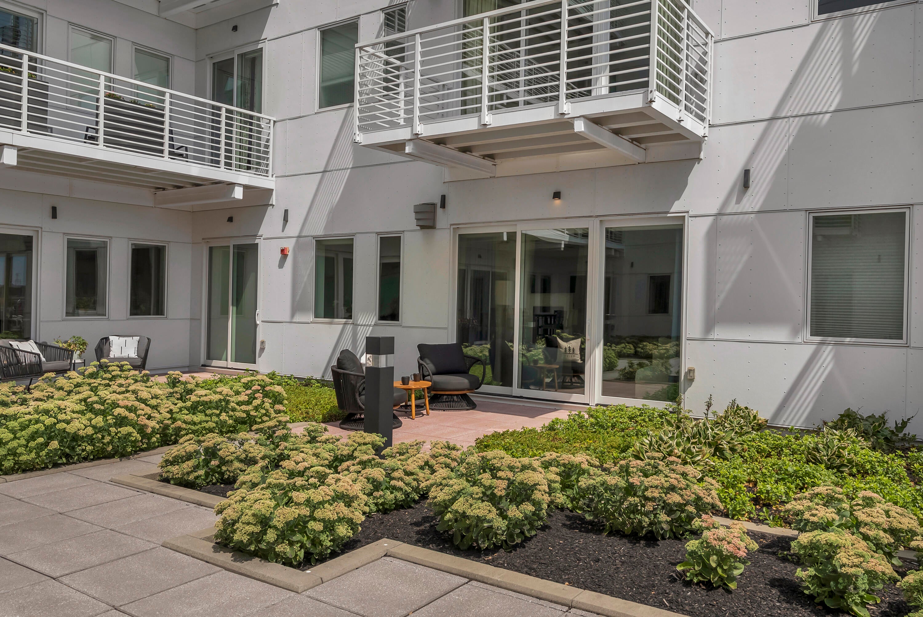 383 Commercial Street 305