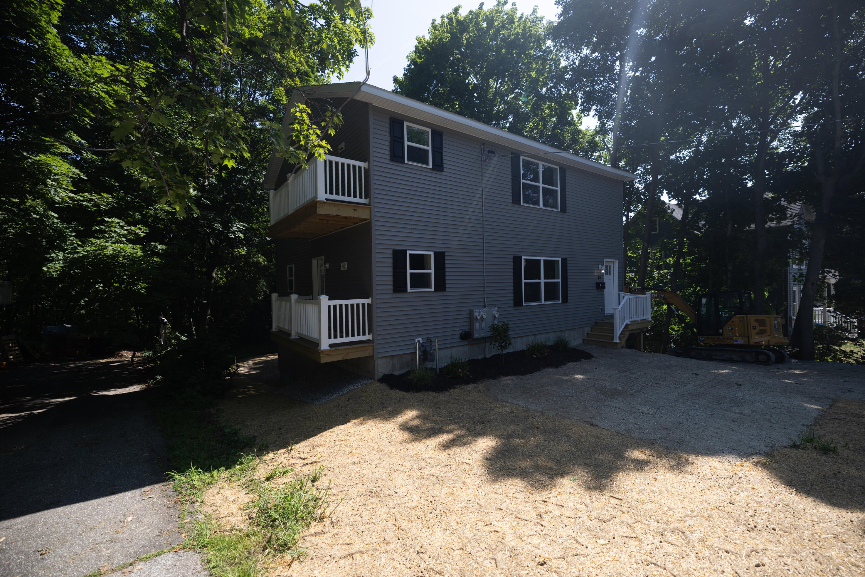86 Western Avenue