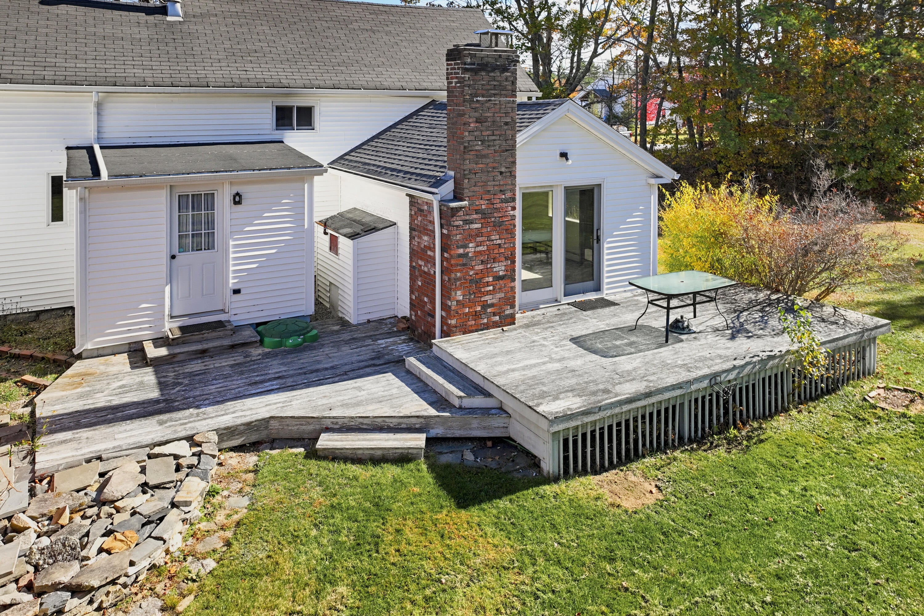 638 Meadow Road