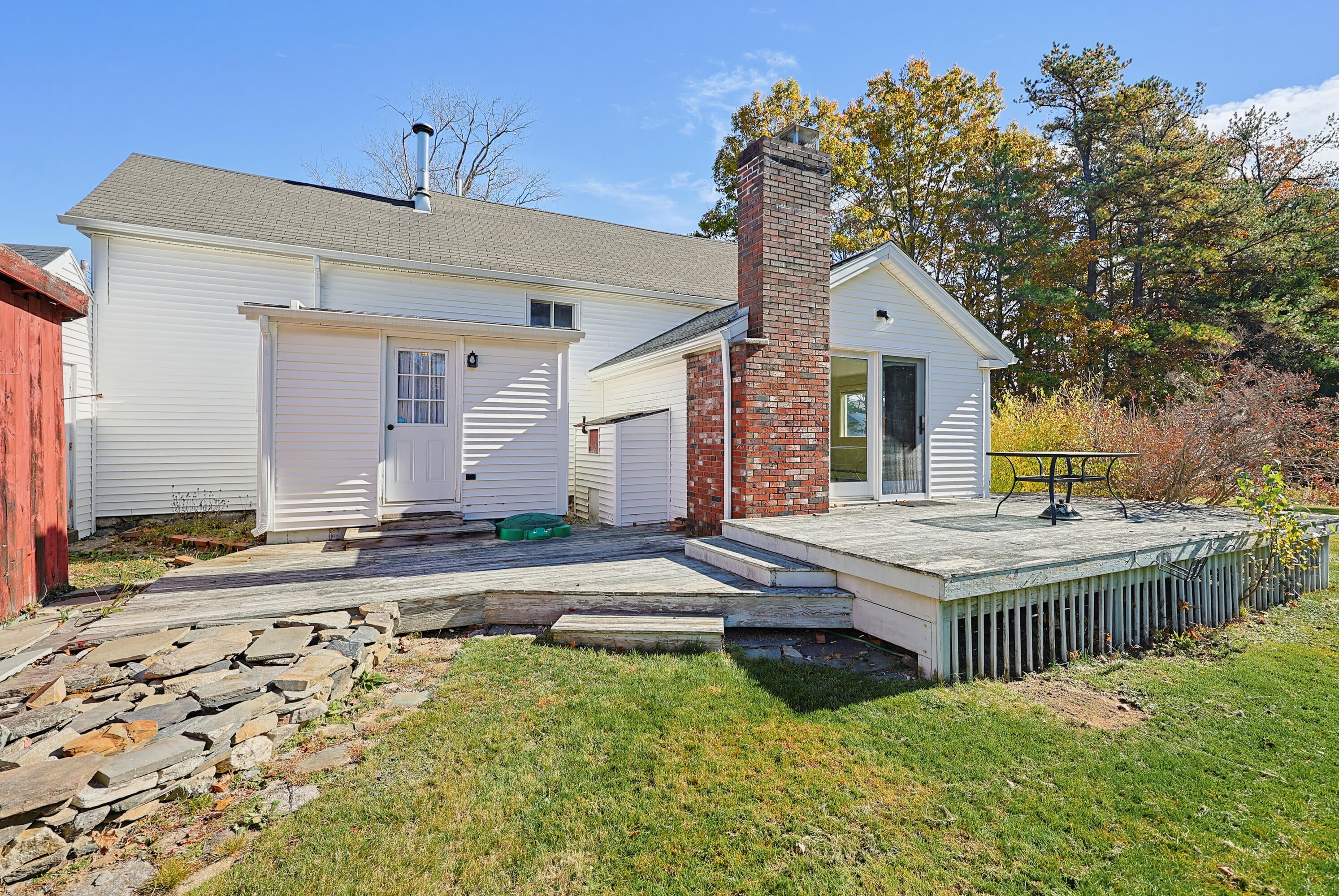 638 Meadow Road