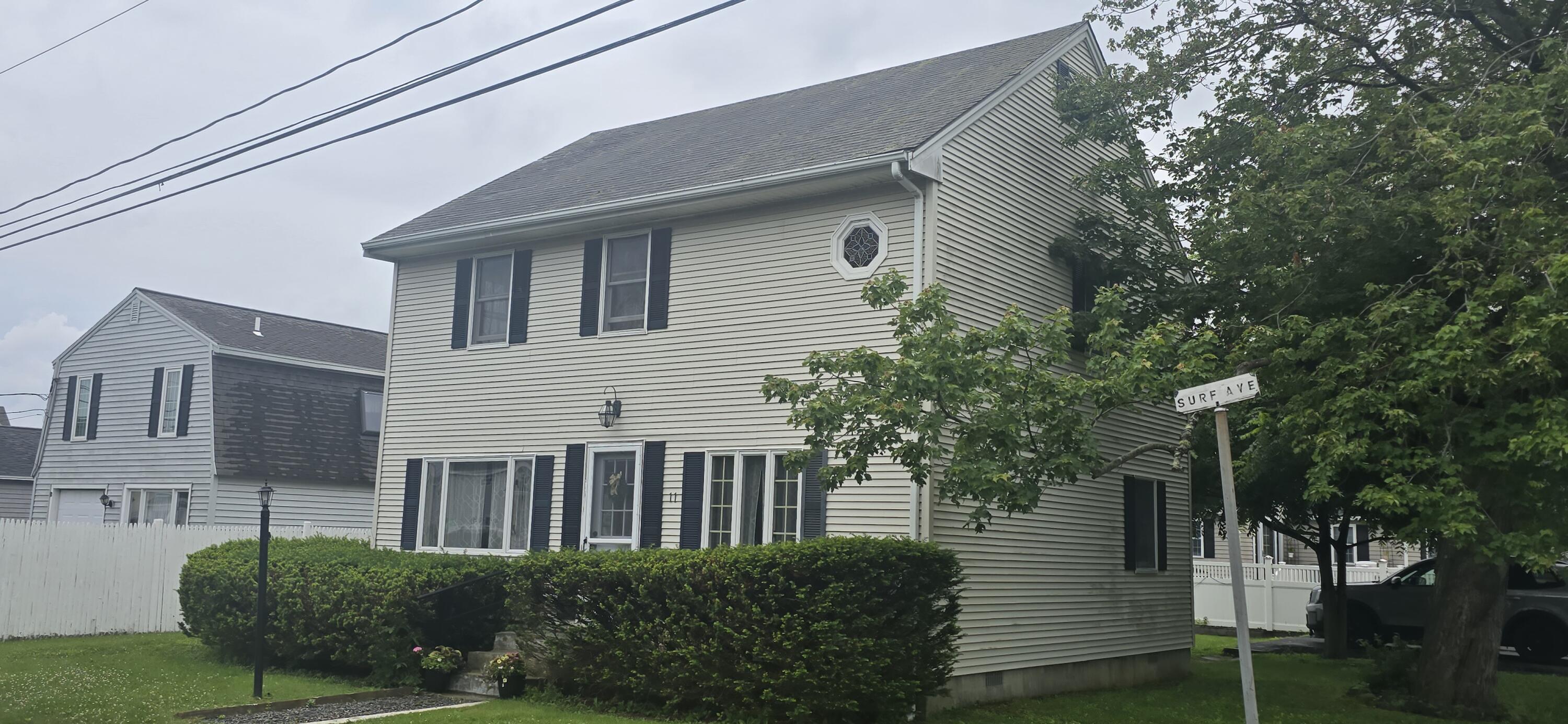 11 Surf Avenue