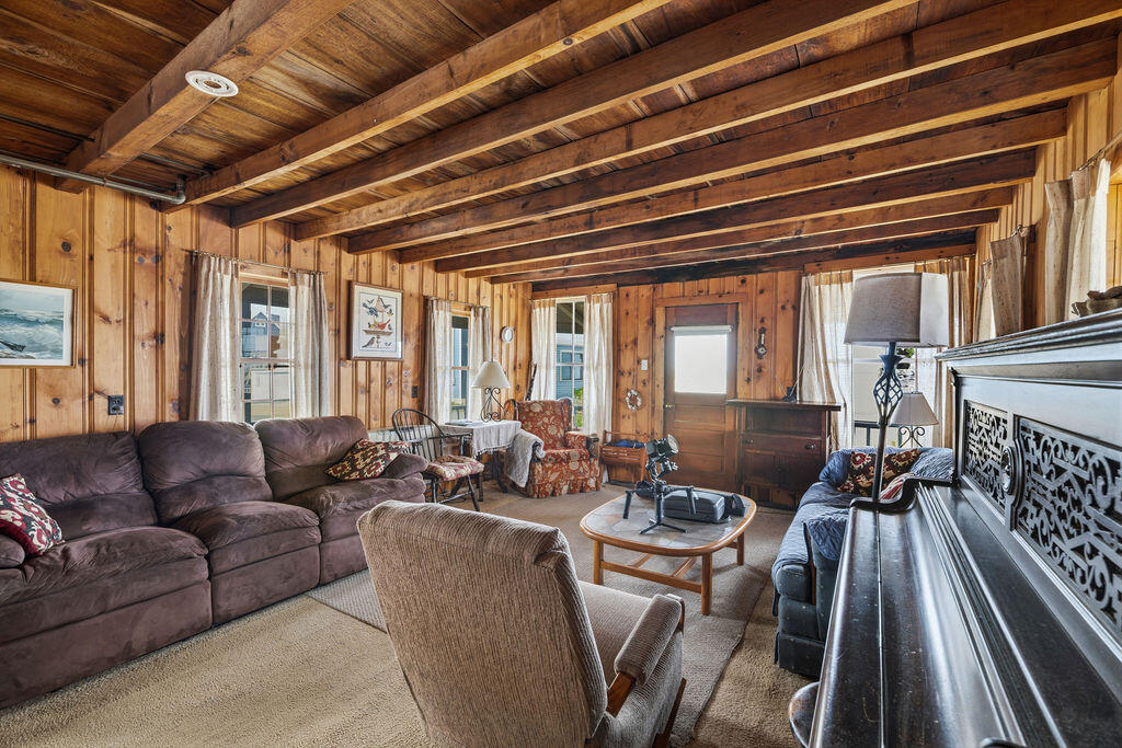 233 Webhannet Drive