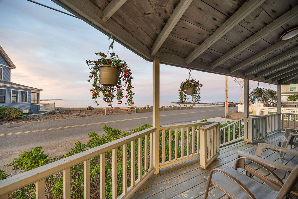 233 Webhannet Drive