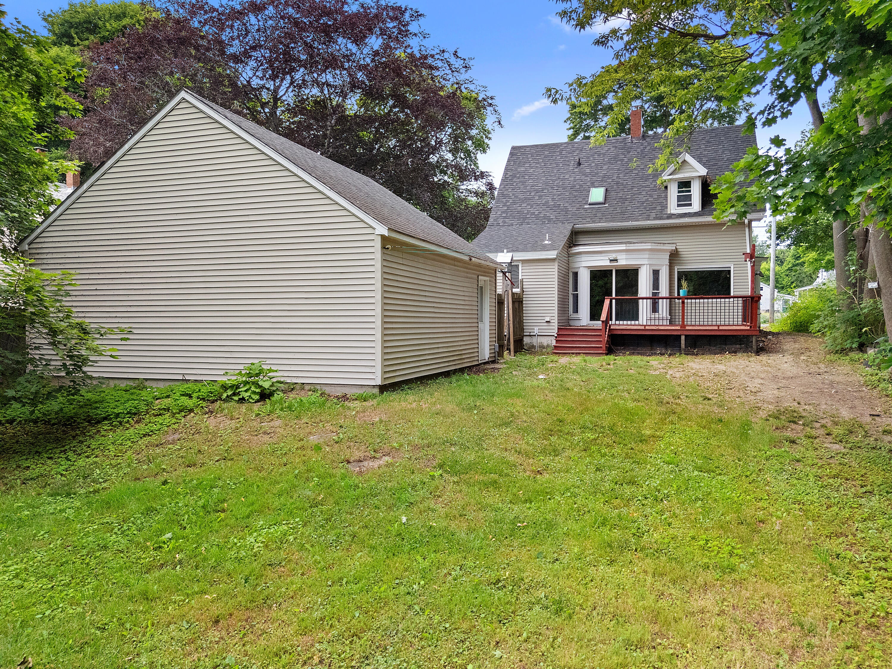 455 Old County Road