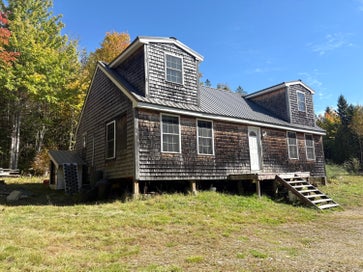 72 Fifth Avenue Pembroke ME 04666