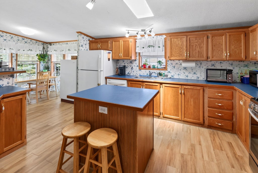 Photo of 31 Wiswell Road, Brewer, ME 04412 (MLS # 1668183)