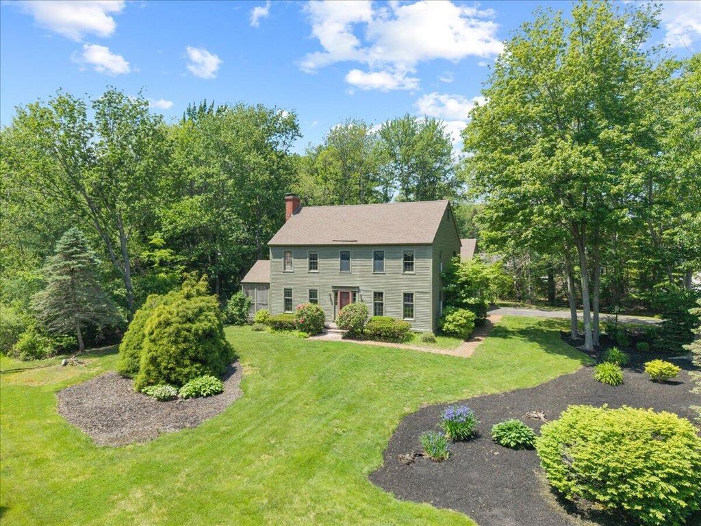 Photo of 5 Winding Way, Scarborough, ME 04074 (MLS # 1667679)
