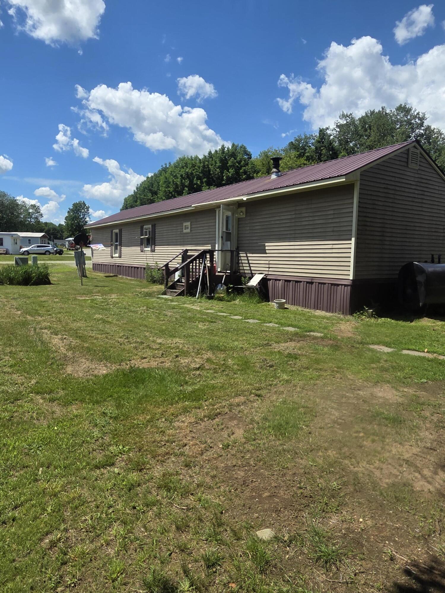 140 Brier Lane