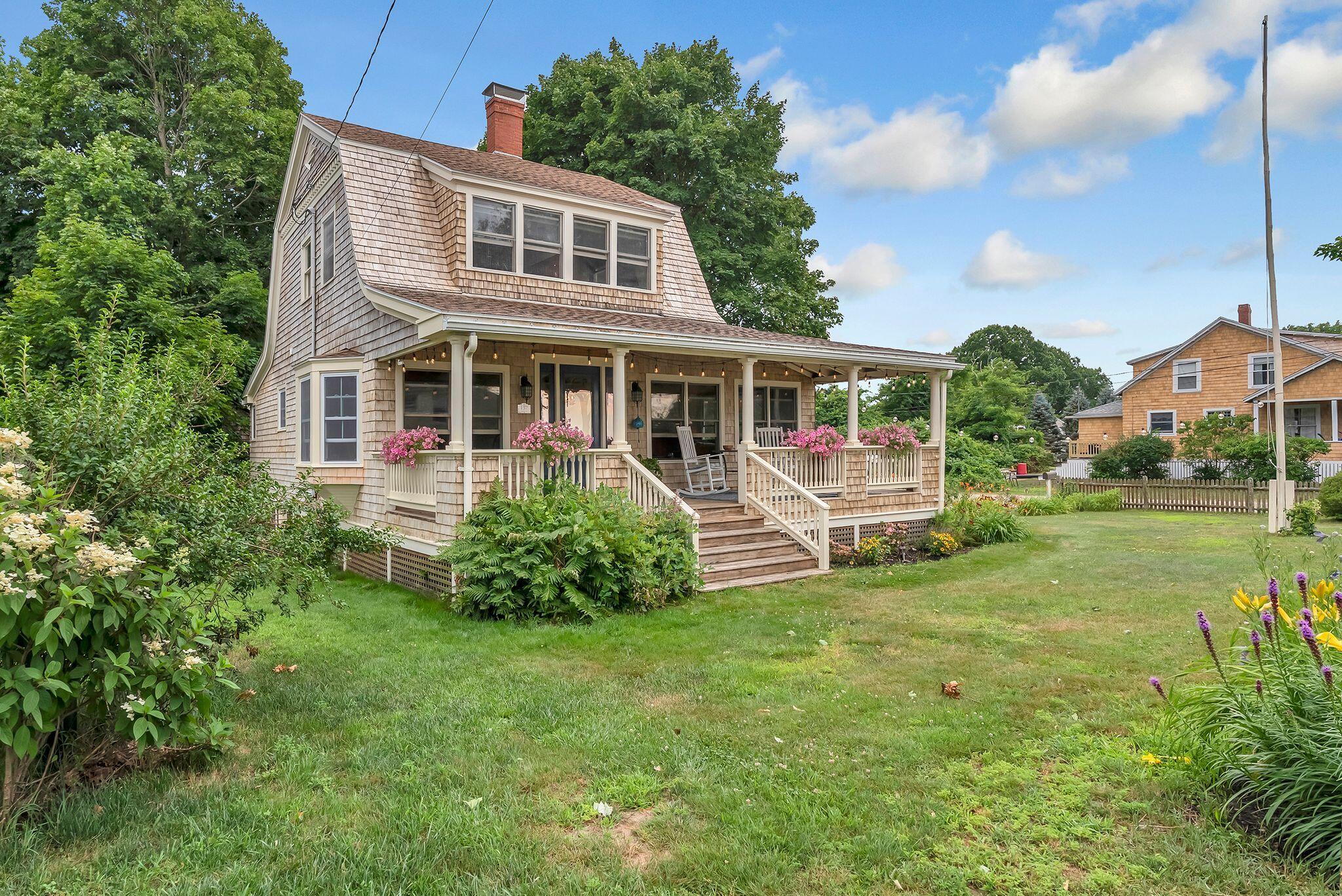 137 Island Avenue