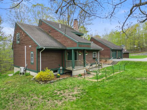 Photo of 2611 Kennebec, Newburgh, ME 04444 (MLS # 1664520)