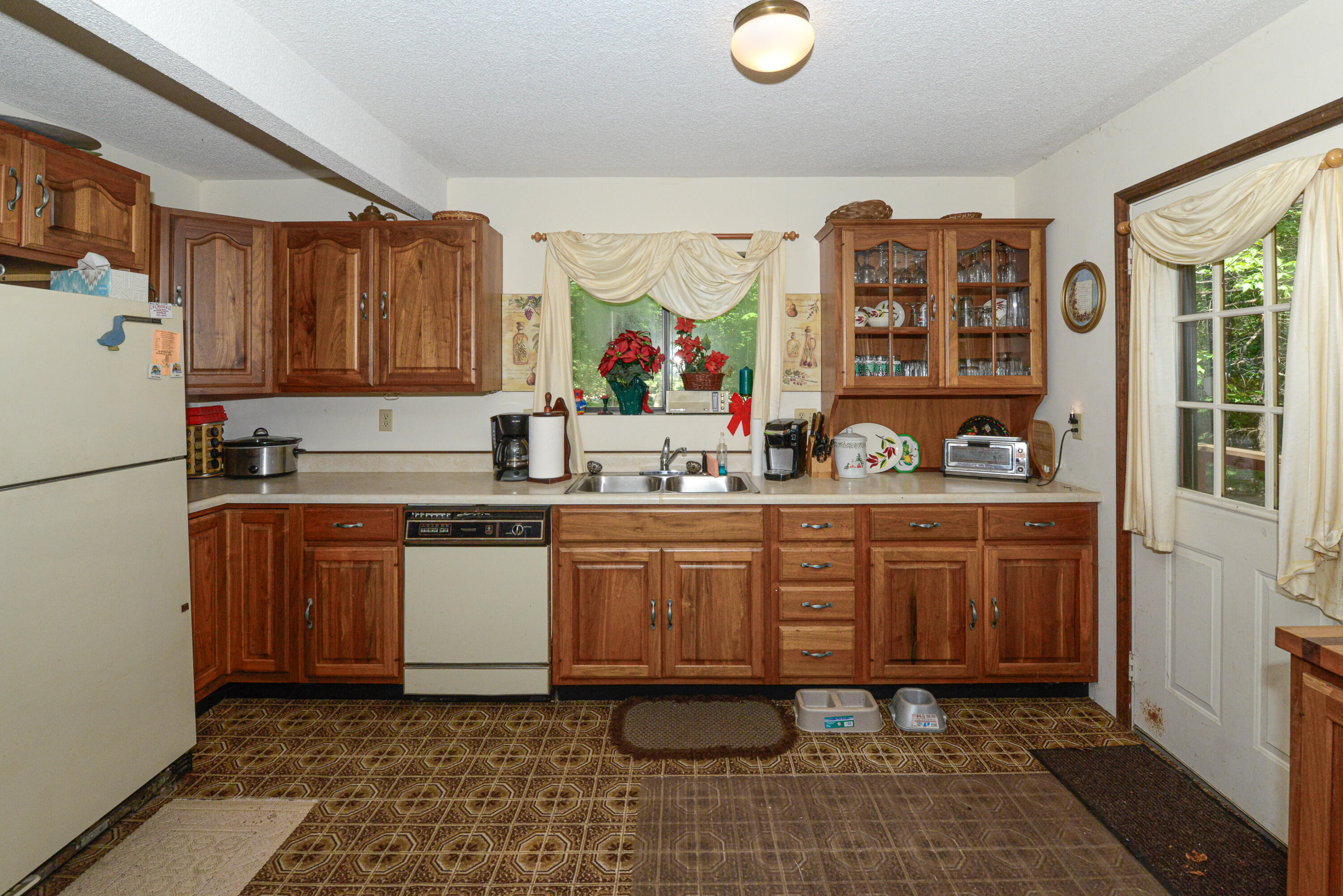 84 Kezars Ridge