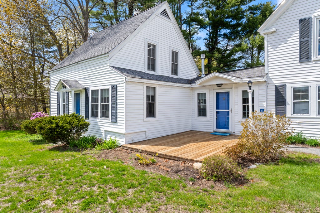 Photo of 152 Mckeen Street #A1, Brunswick, ME 04011 (MLS # 1662165)