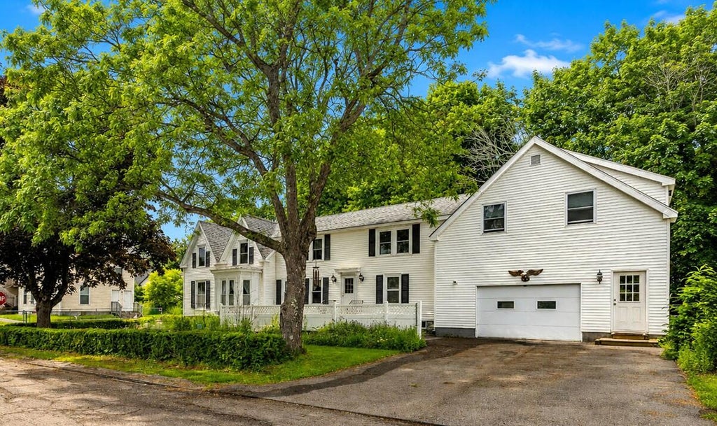 Photo of 27 Warren Street, Rockland, ME 04841 (MLS # 1669235)