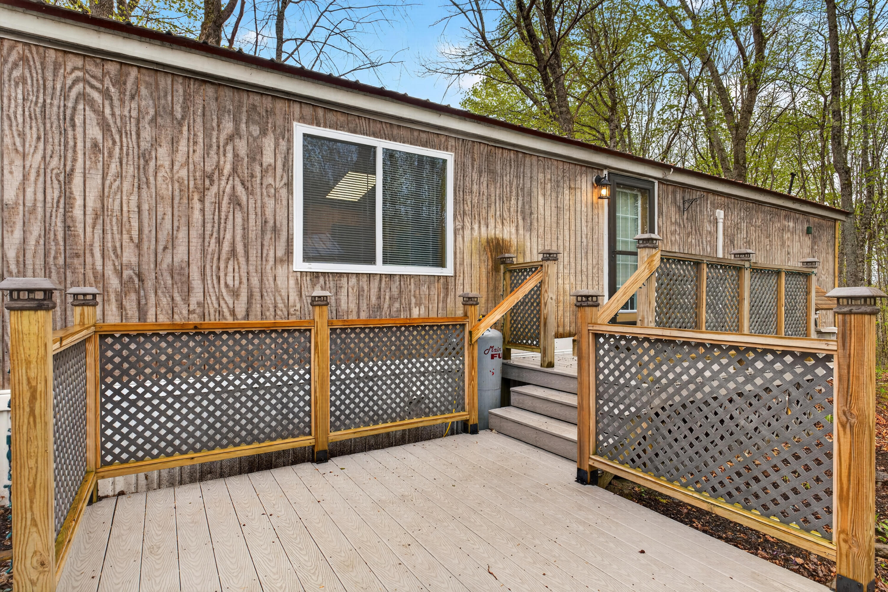 1051 Gardiner Road 29