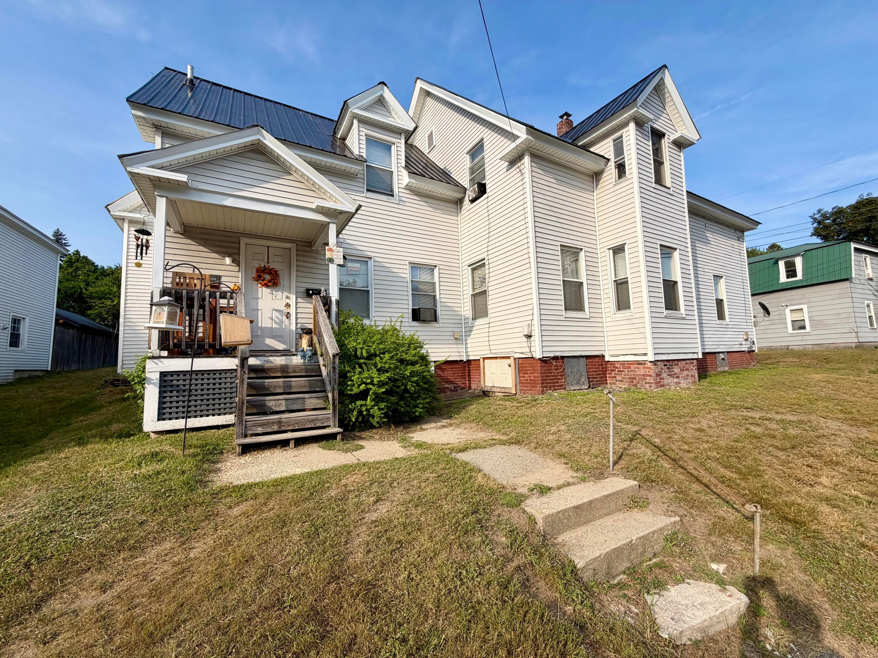 4 Hazen Street