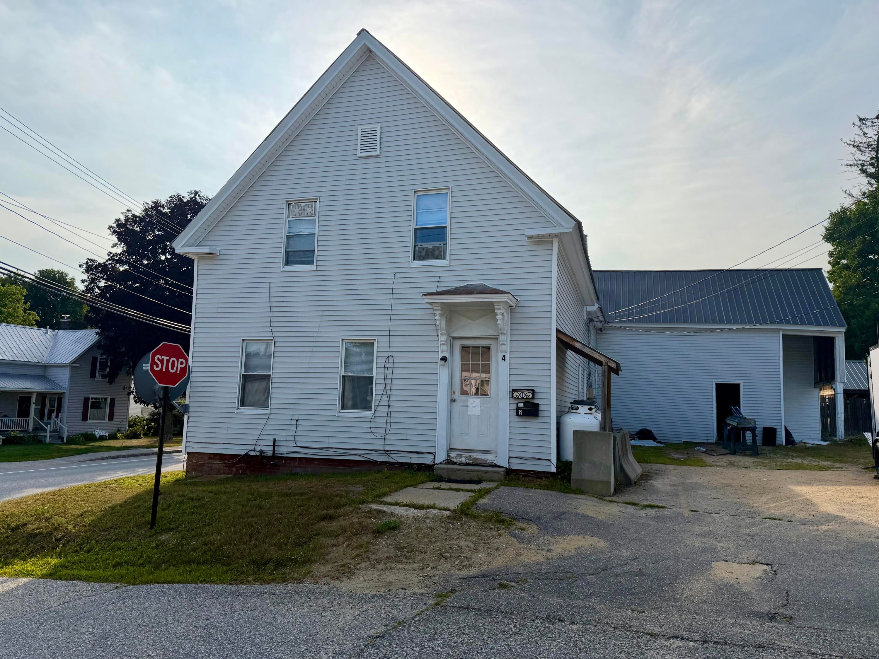 4 Hazen Street