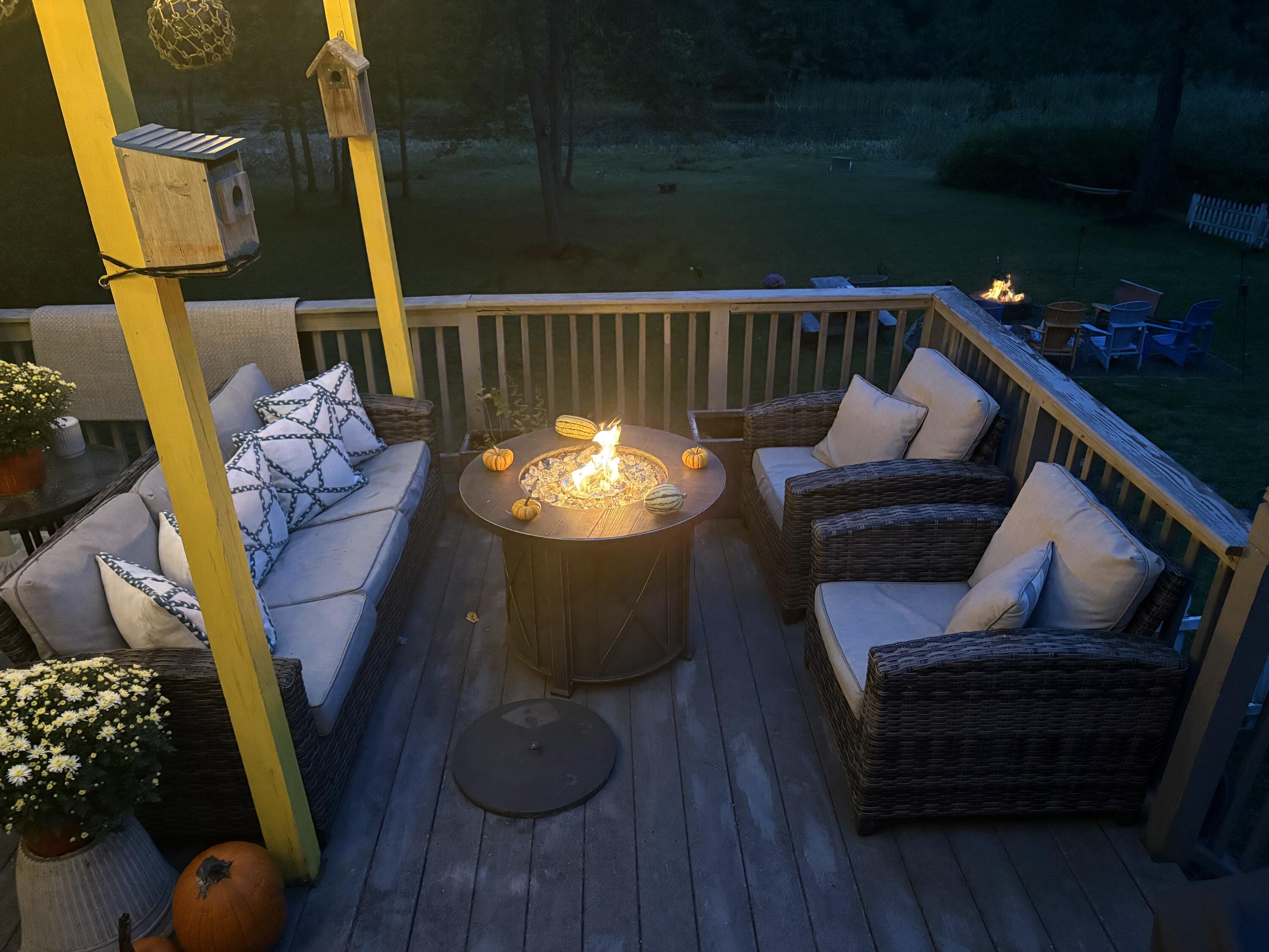 6 Meadow Drive
