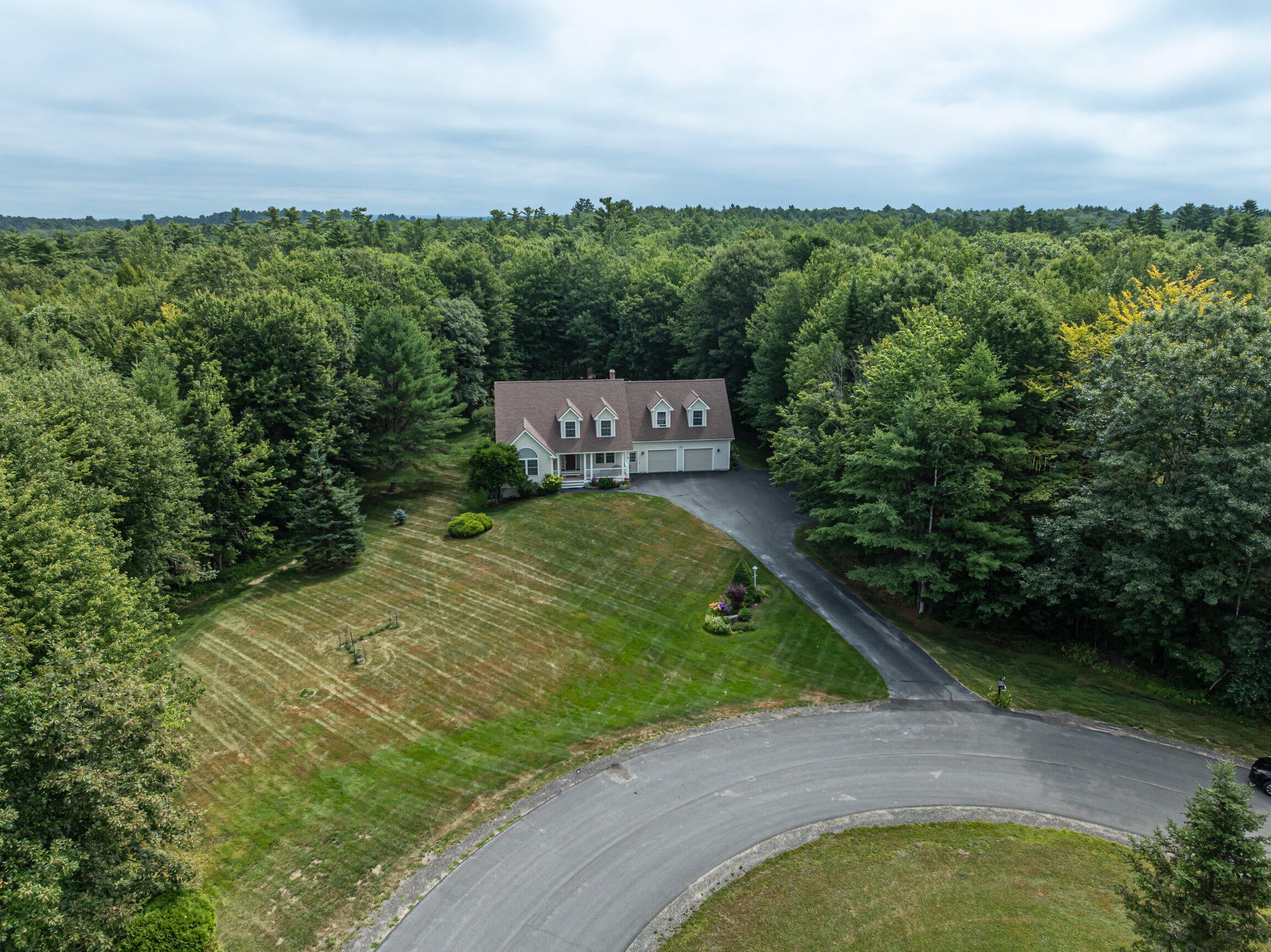 89 Alexander Drive