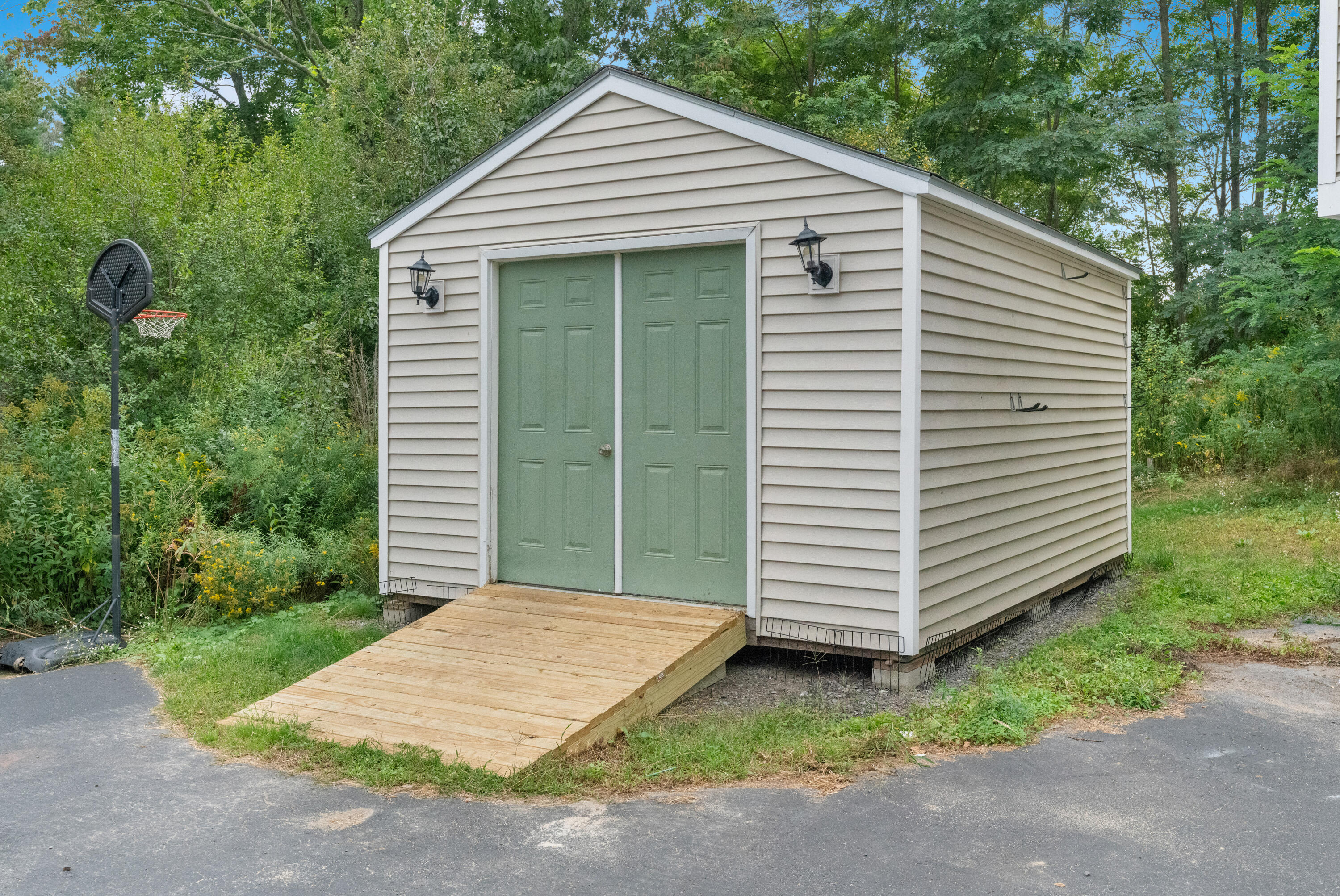 184 Bridgton Road