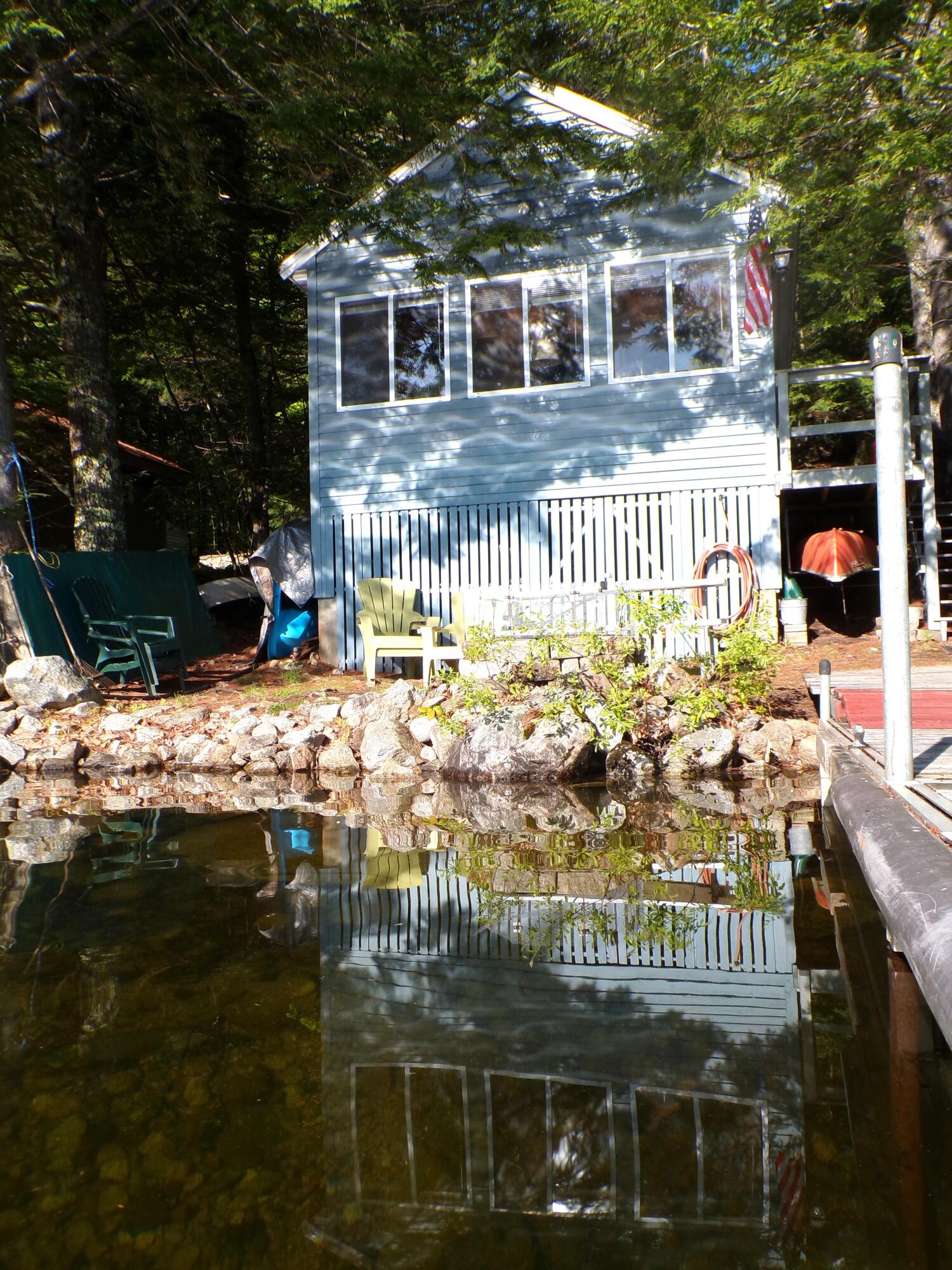 64 Lakeside Drive