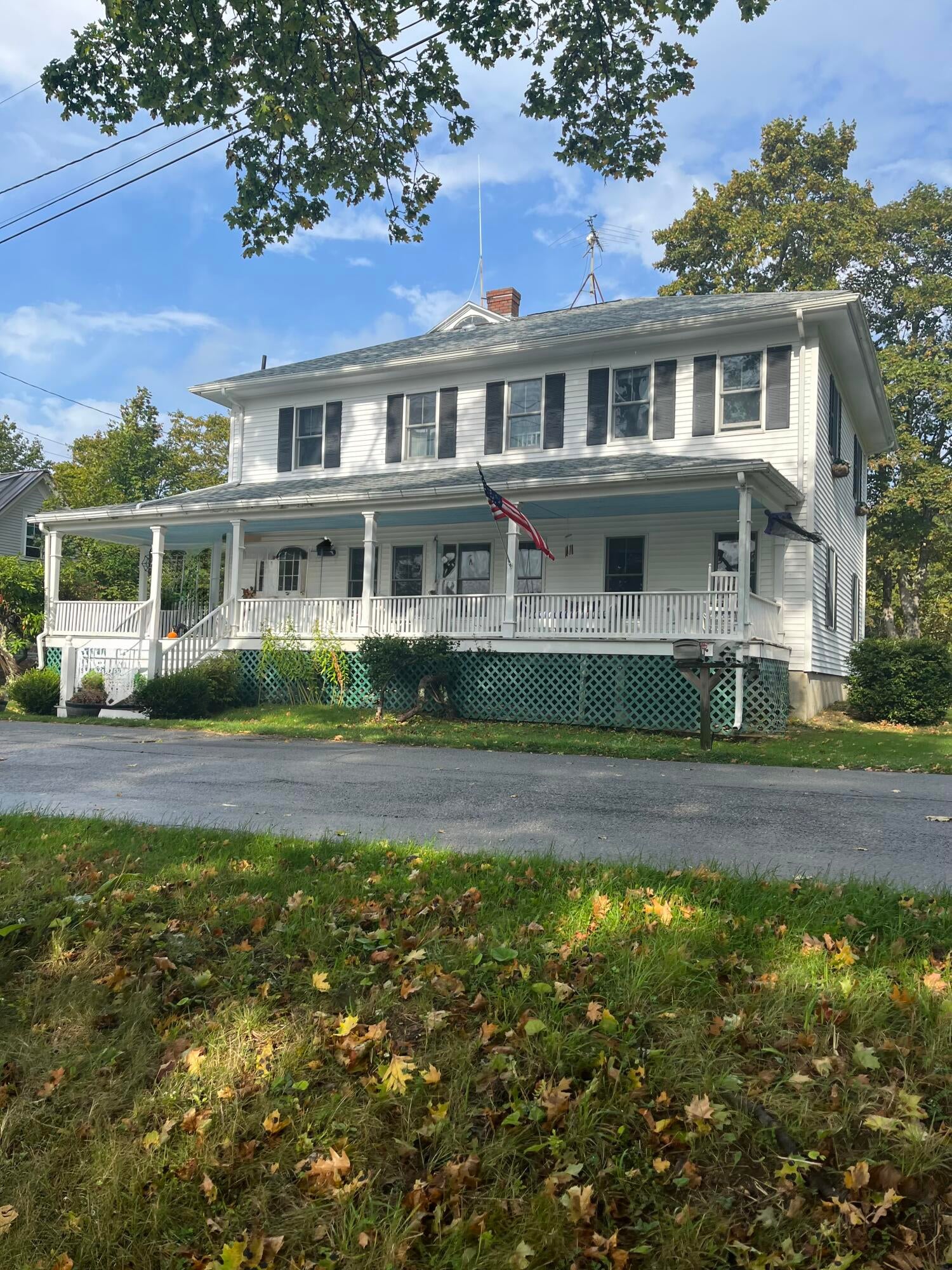 98 Iron Point Road