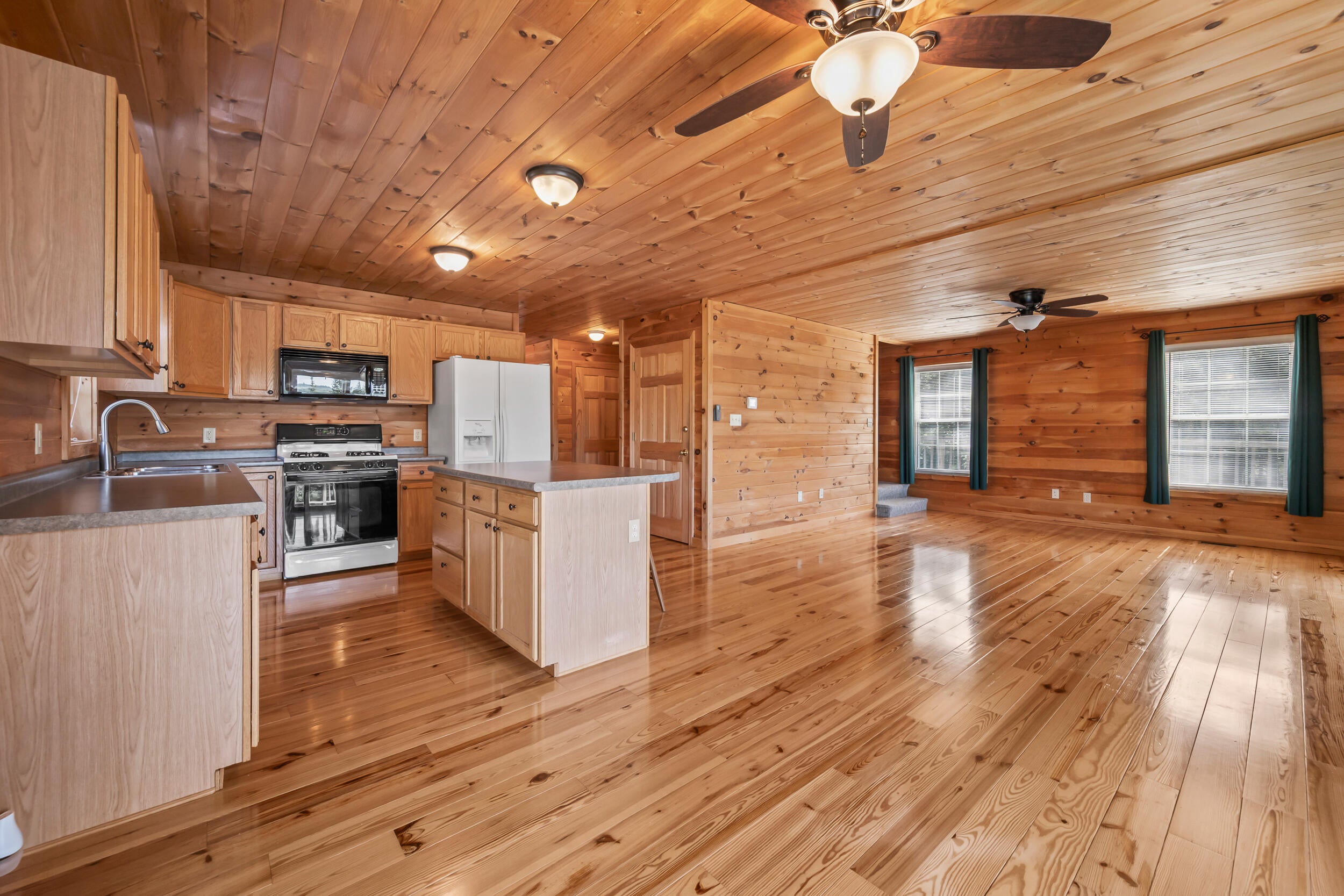 49 Field Way