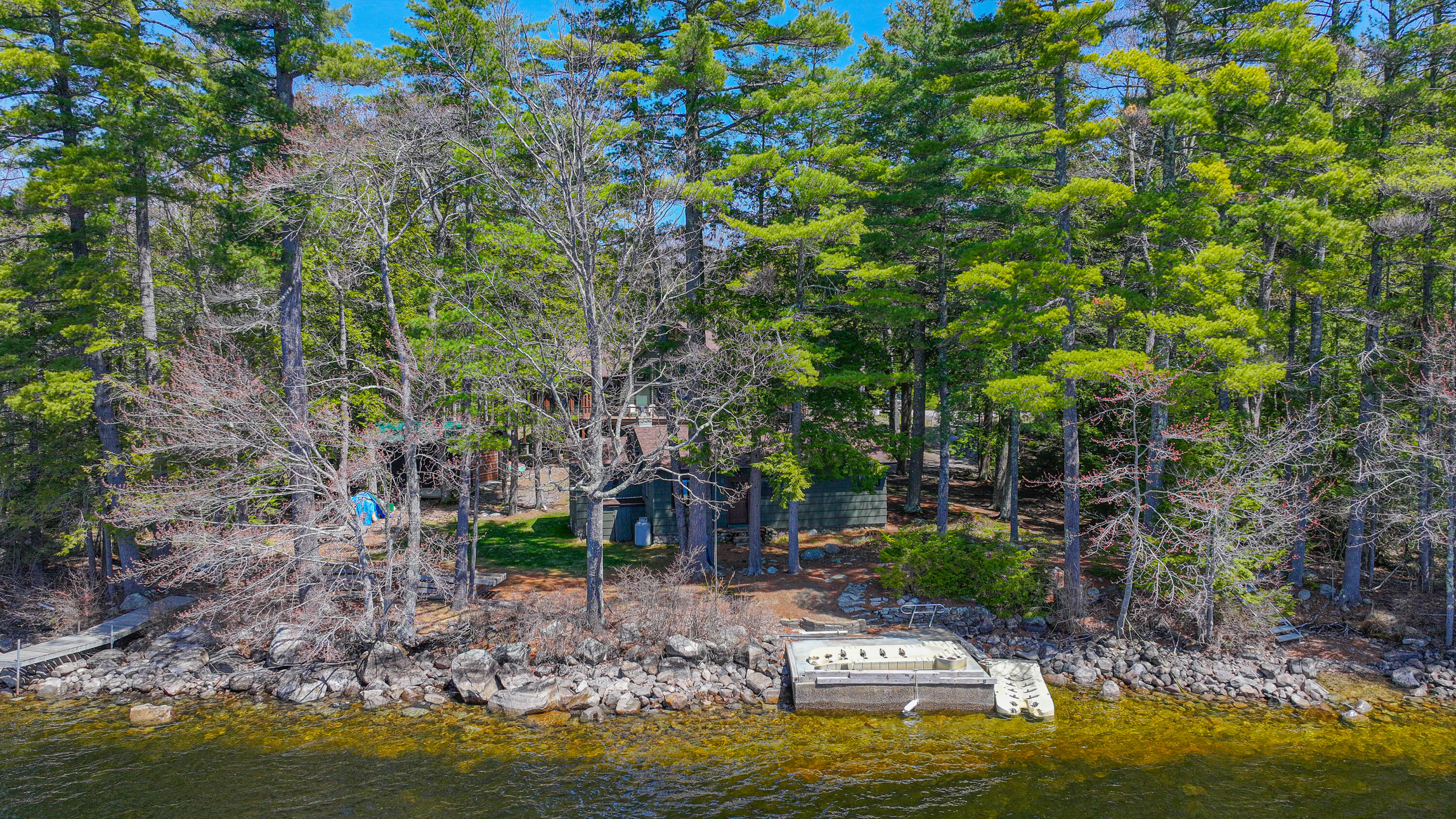 148 Meadowbrook Lane