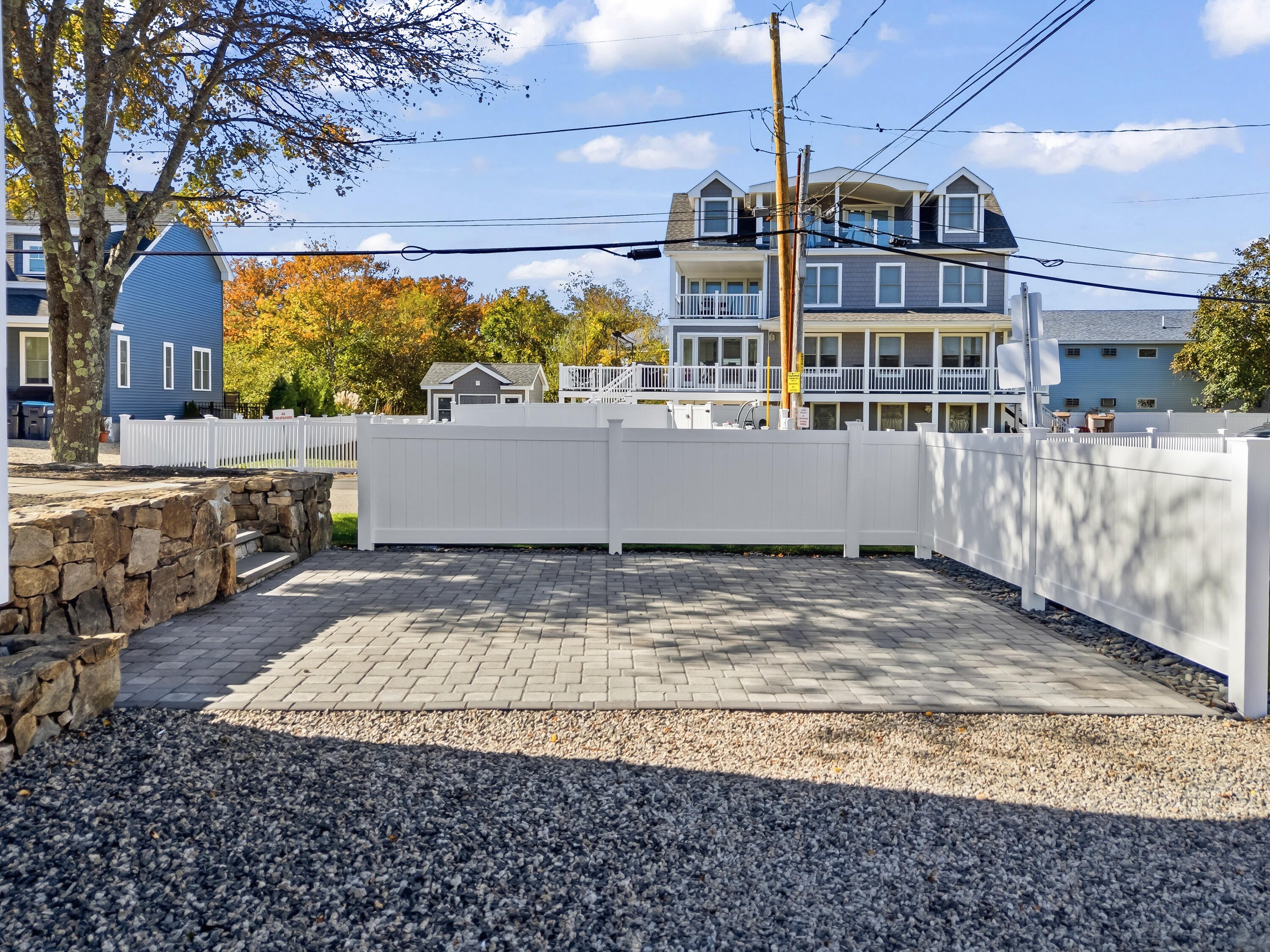 1 Nicole Road